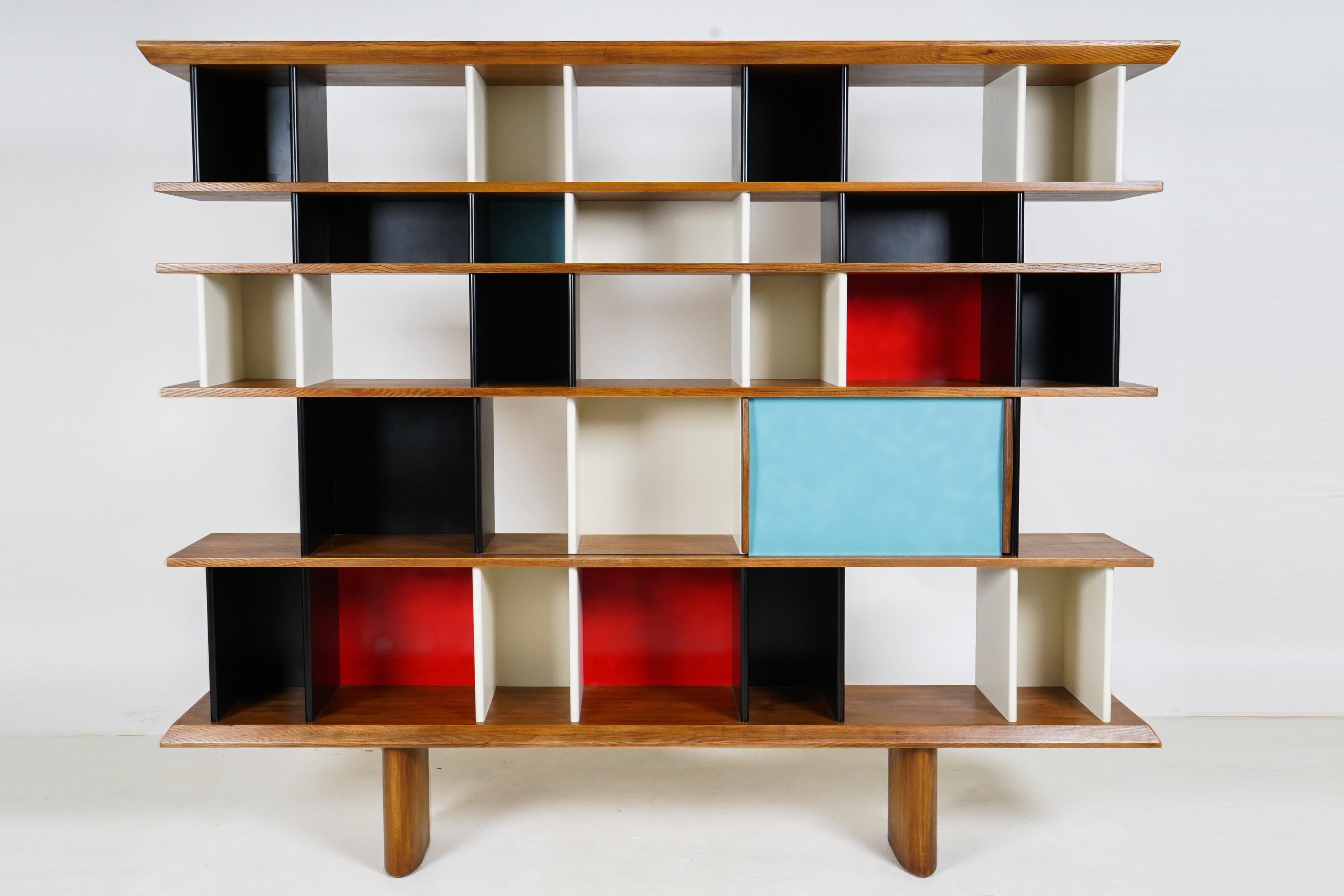 Placage Bibliothèque dans le style de Charlotte Perriand