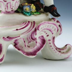 Una figura di Bow Porcelain raffigurante l'inverno, c1765 circa