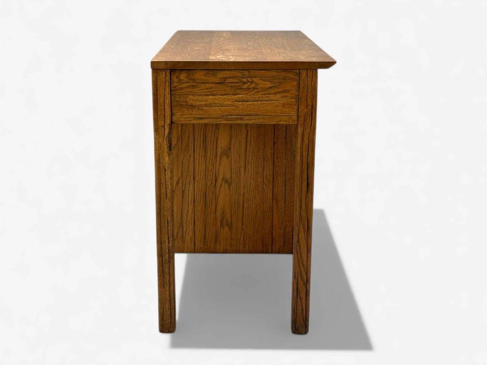 A. Brandt Ranch Oak, Oak, Scrivania e sedia, USA, anni '50 in vendita 8