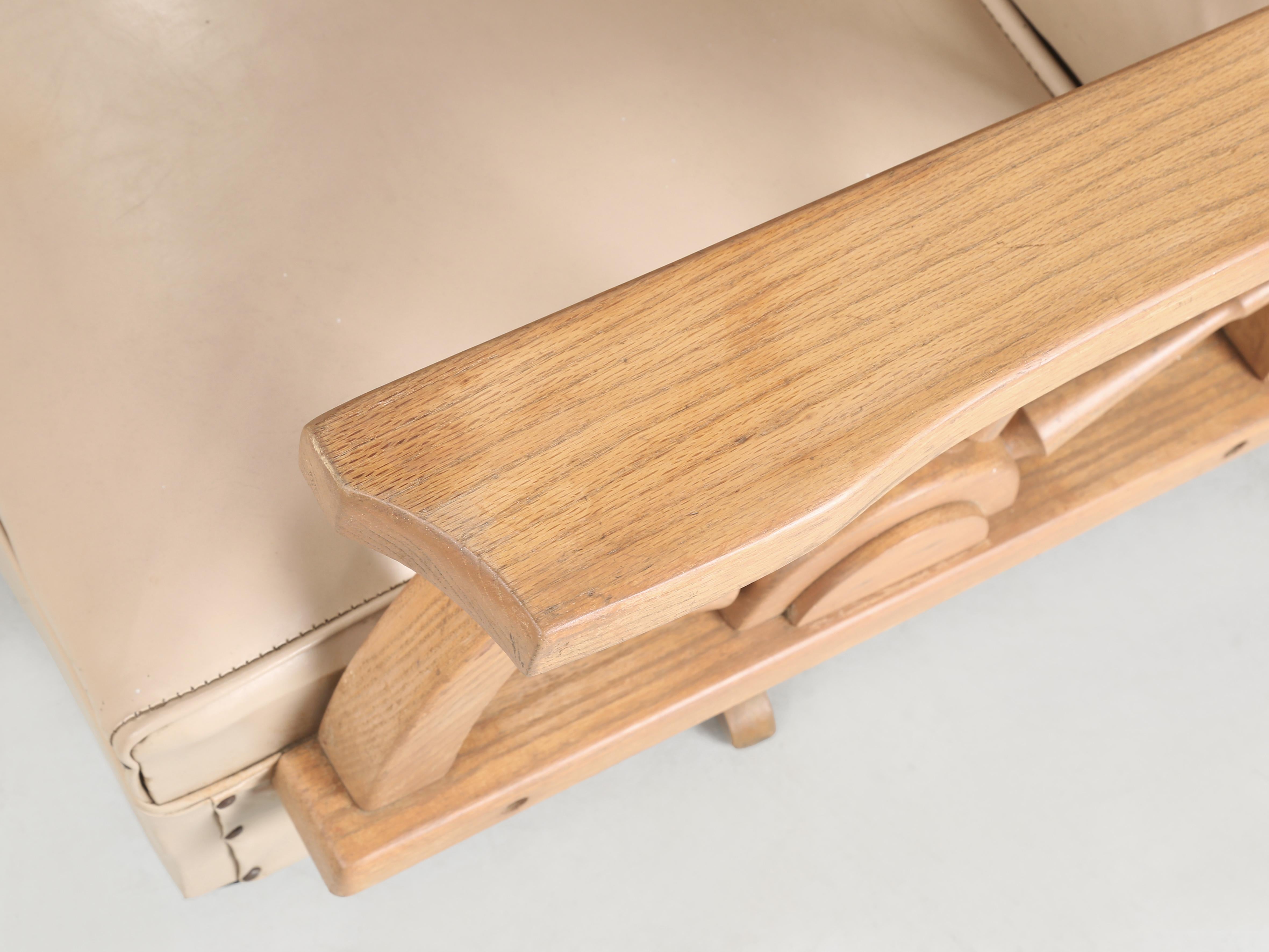 A. Brandt Ranch Oak Swivel Rocking Chair in Original Western Cowboy Upholstery For Sale 3