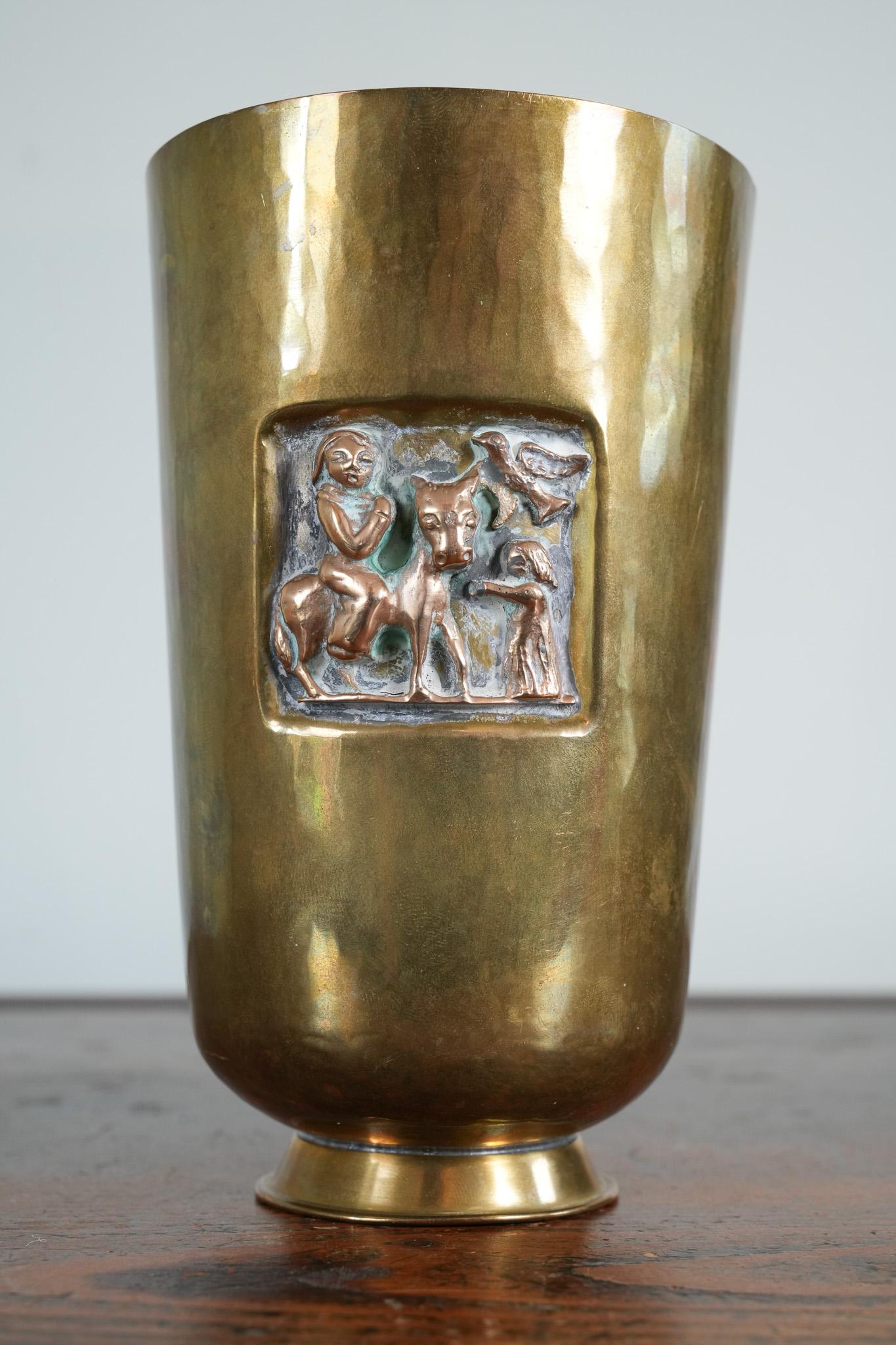 Un bicchiere d'ottone di Magrit Tevan in vendita 1