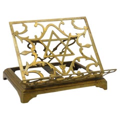Uno Shtender da tavolo europeo in ottone, circa 1900