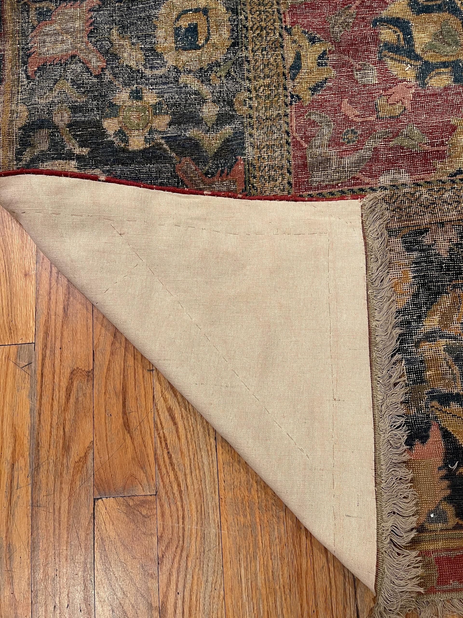 Époustouflant et rare grand tapis persan ancien du 17ème siècle d'Ispahan, 12'3