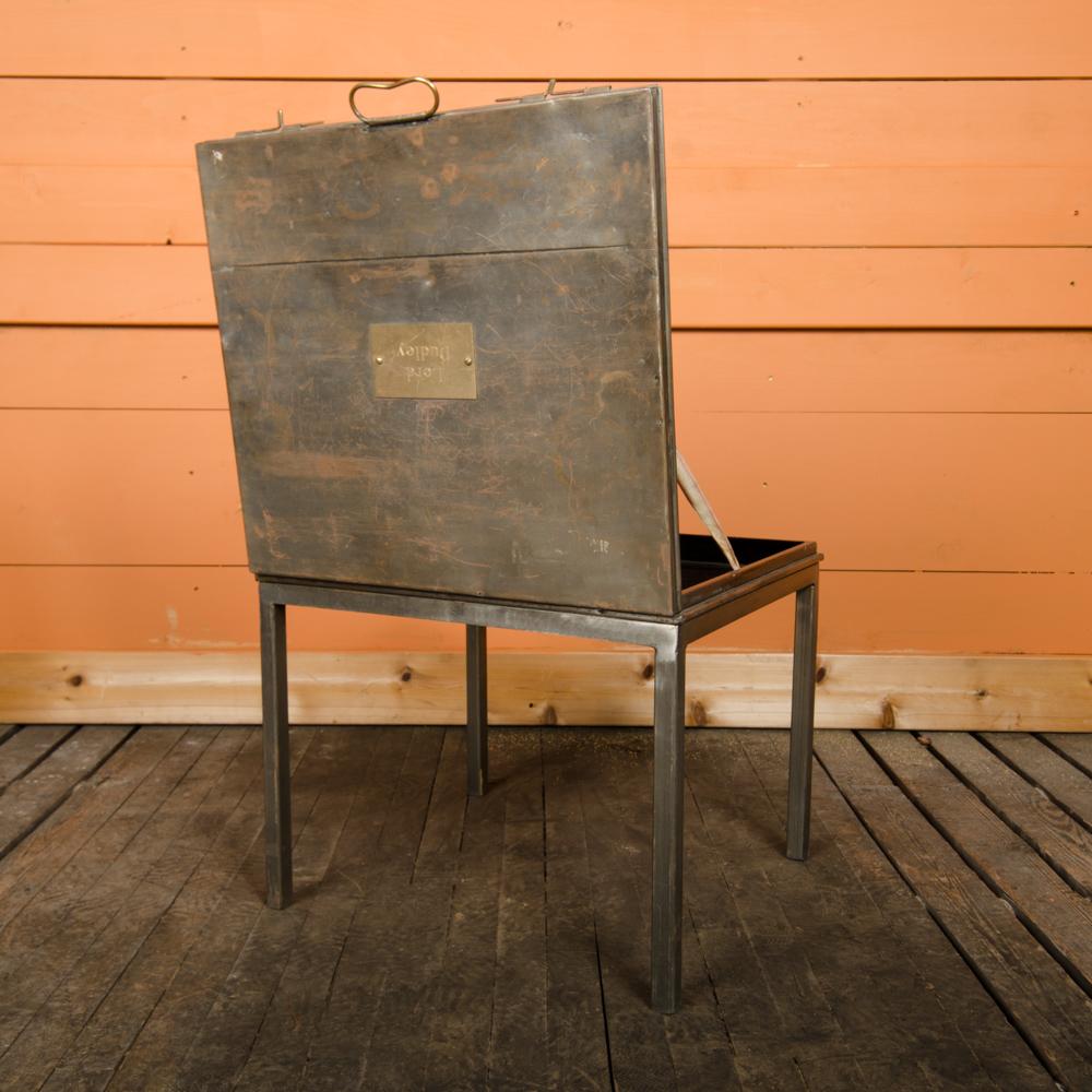 Britischer Campaigner-Stil, klappbarer Tisch oder Sessel aus Eisen, Mitte 19. (19. Jahrhundert) im Angebot