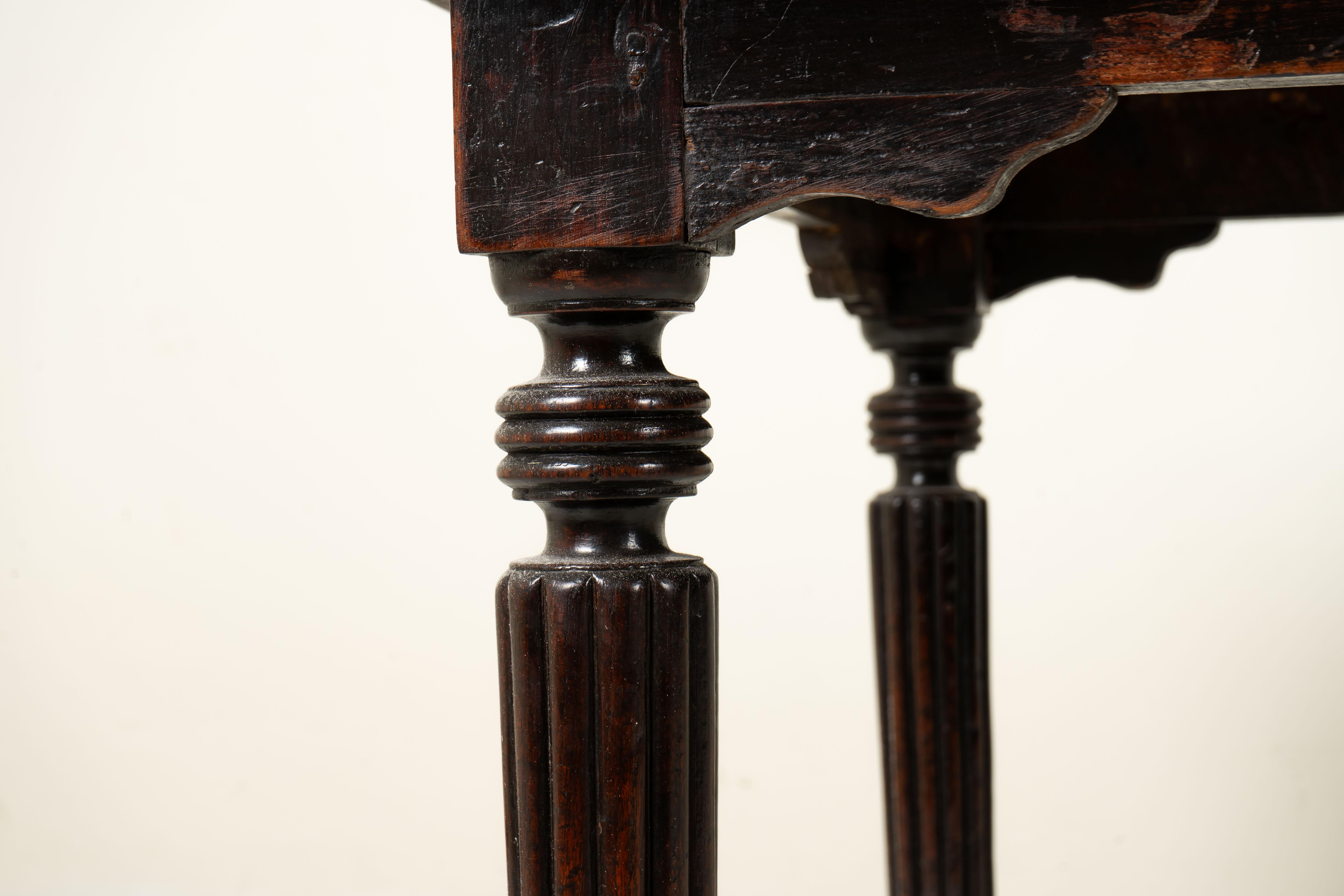 A British Colonial Teakwood Dining Table 4