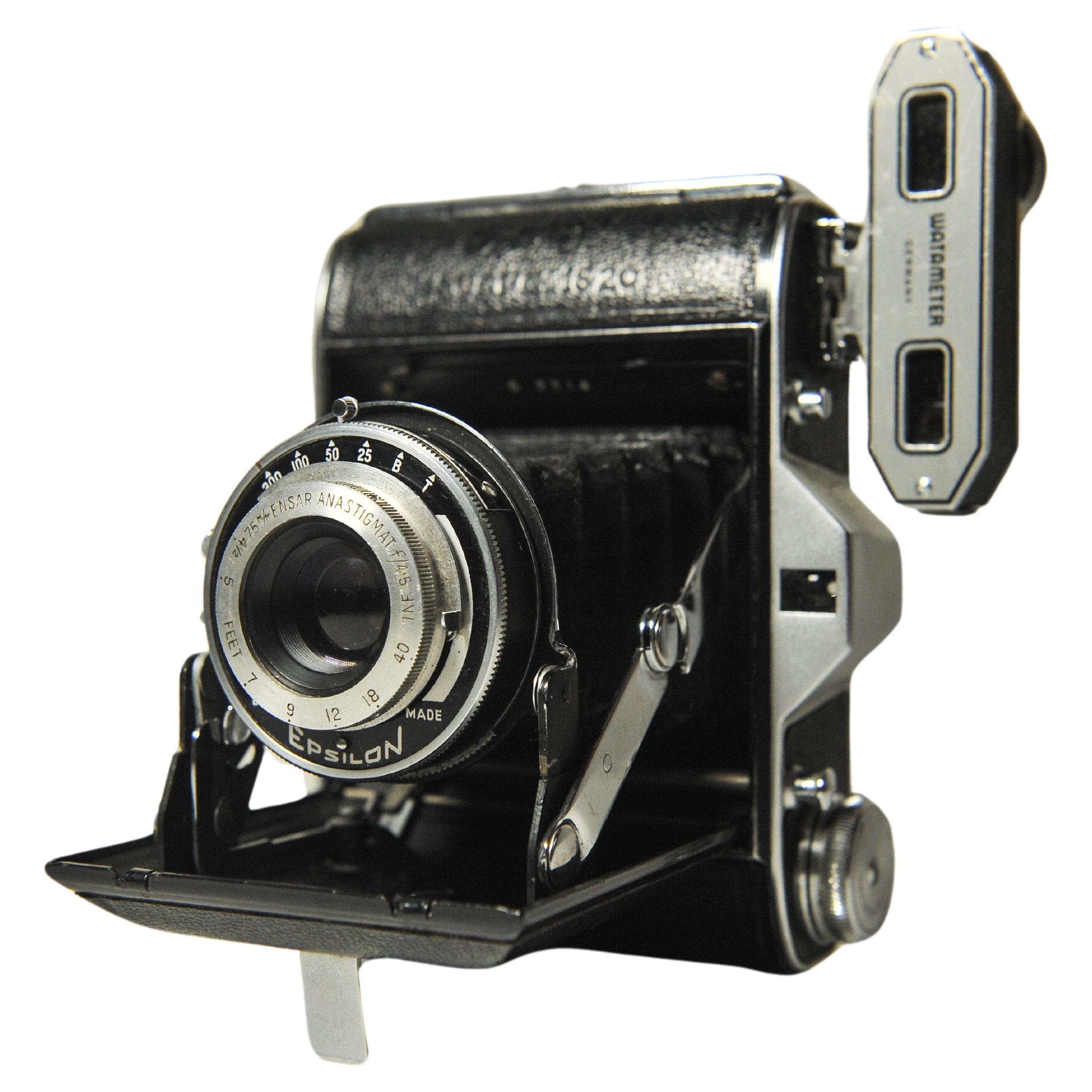 A British Made Ensign Selfix 16-20 Strut Folding Roll Medium Format Film Camera For Sale