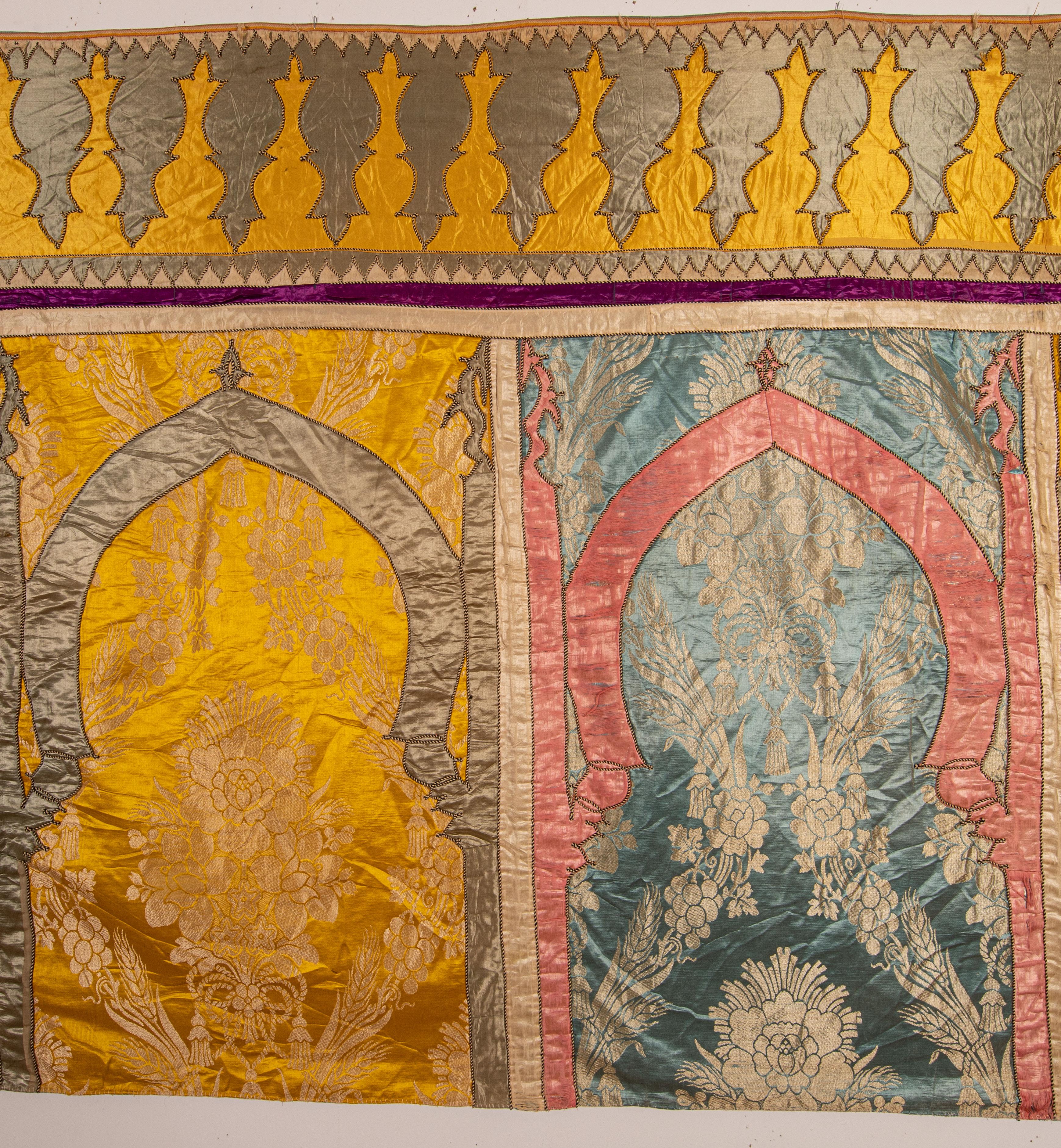Brocaded Silk Tent Hanging 'Haiti', Moroccan, North African, L 19th / E 20th C For Sale 1