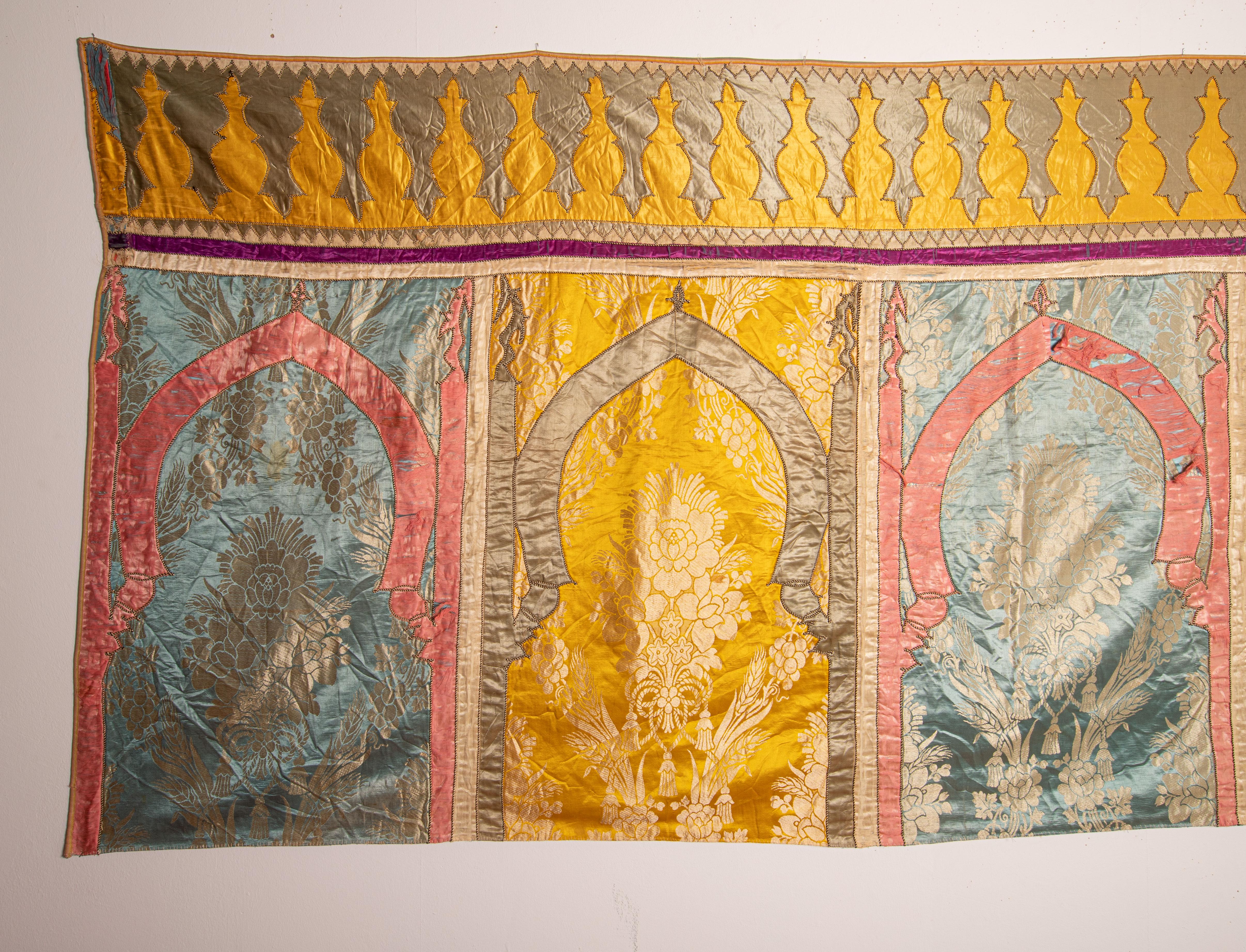 Brocaded Silk Tent Hanging 'Haiti', Moroccan, North African, L 19th / E 20th C For Sale 3