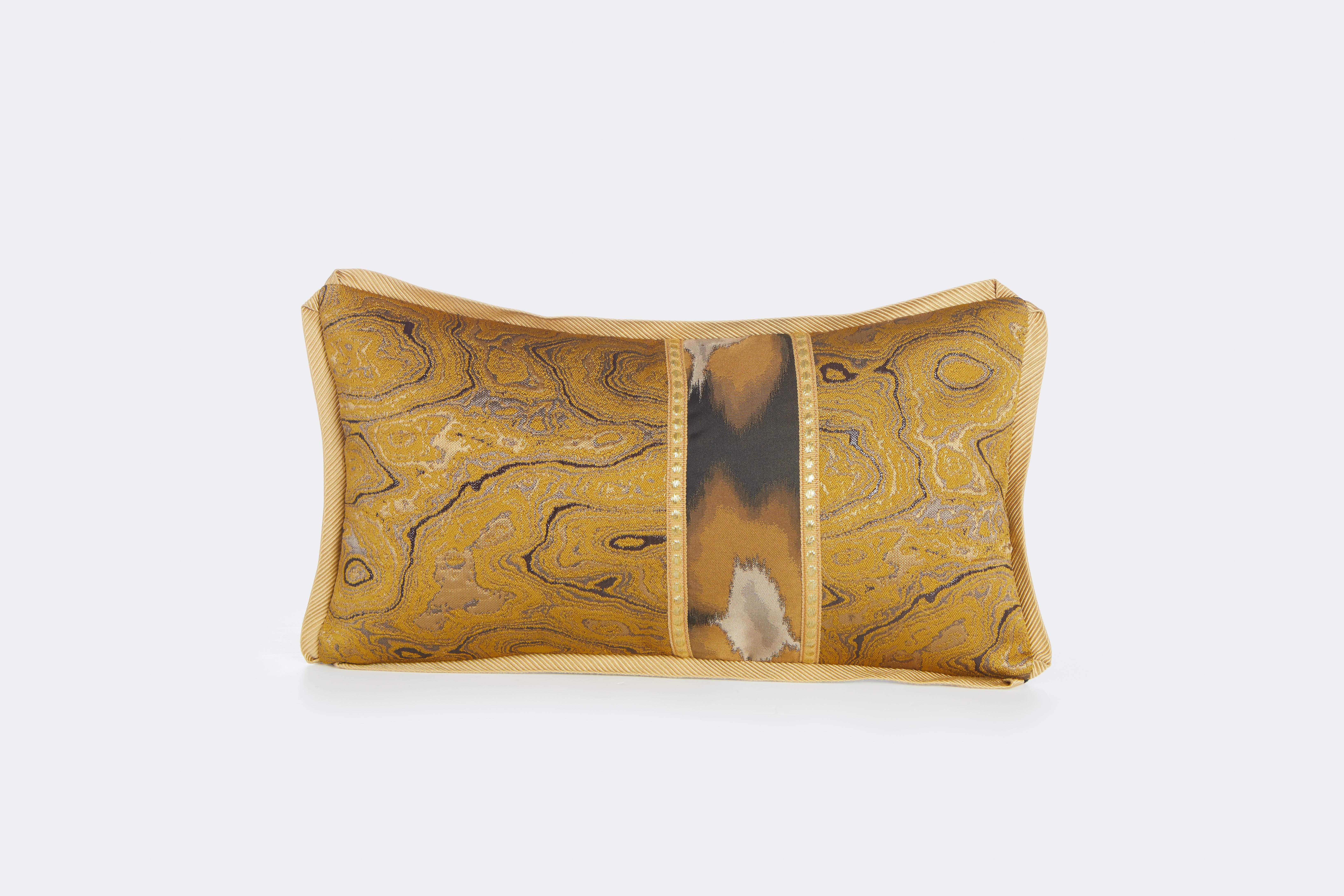 Brocaded Silk with Metallic Thread Dries Van Noten Fabric Cushion In New Condition For Sale In New York, NY