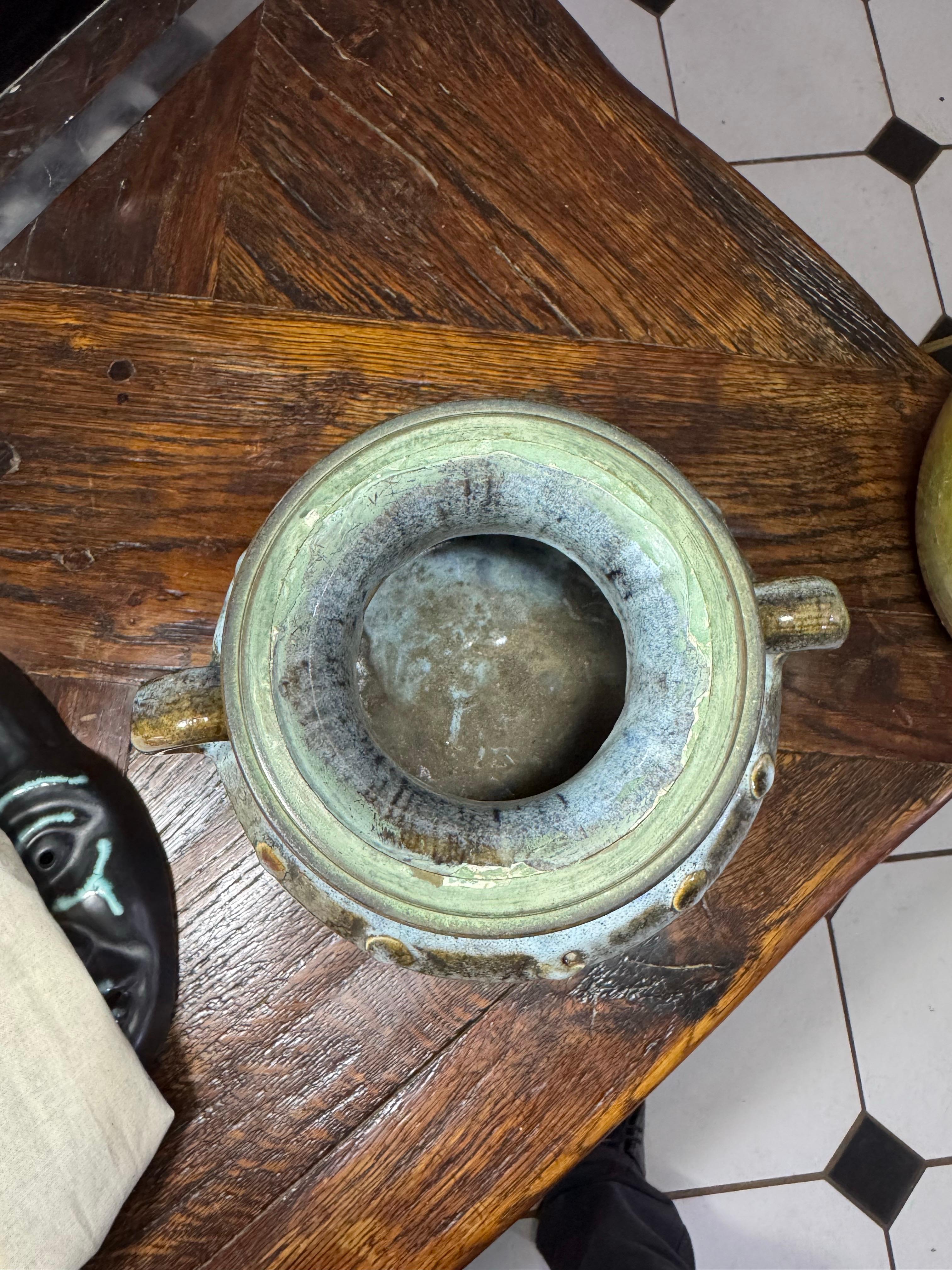 Eine Vase aus Bronze und Keramik um 1900 (Europäisch) im Angebot