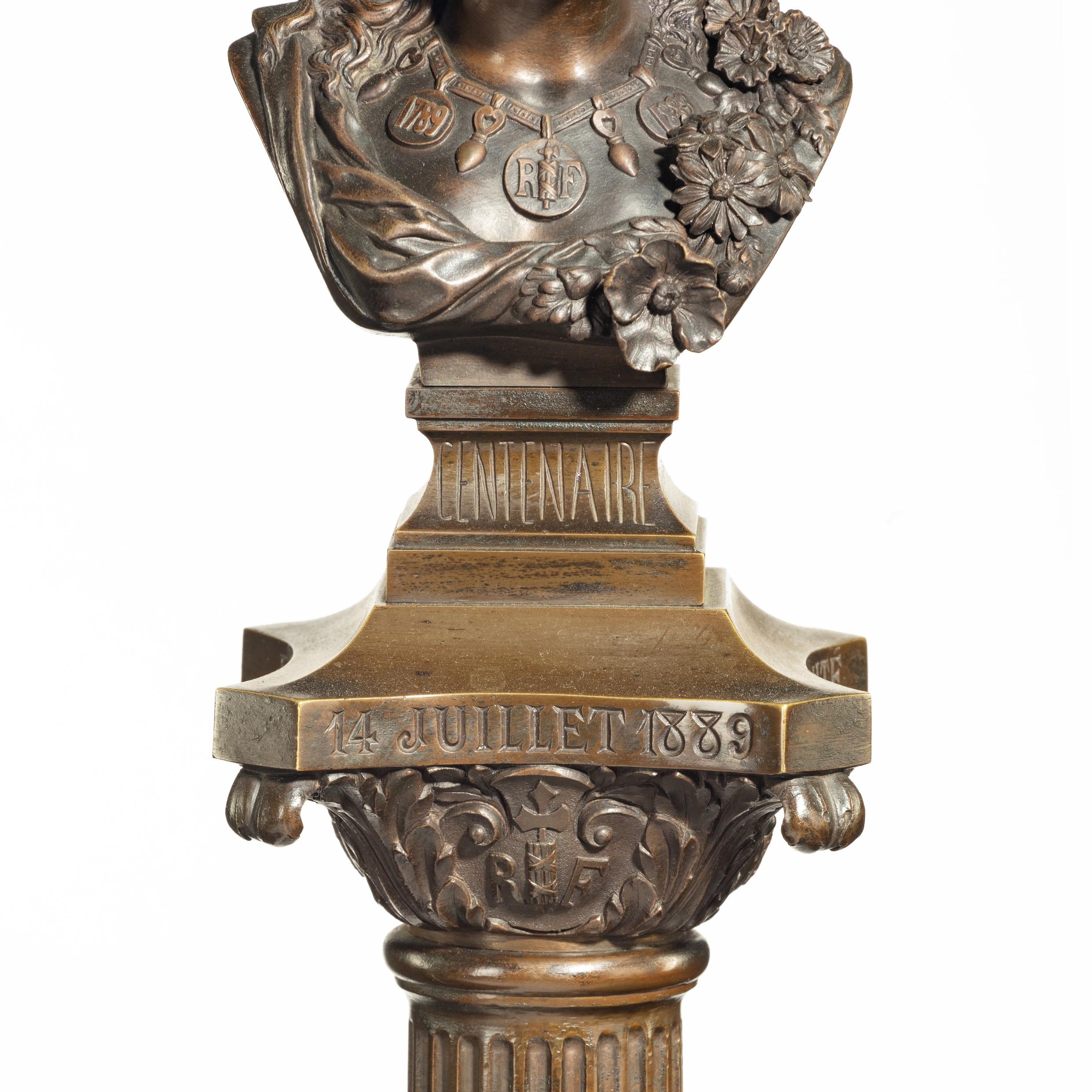 Bronze Column Depicting ‘La Colonne de la Republique’ Dated 1889, after Paul L For Sale 4