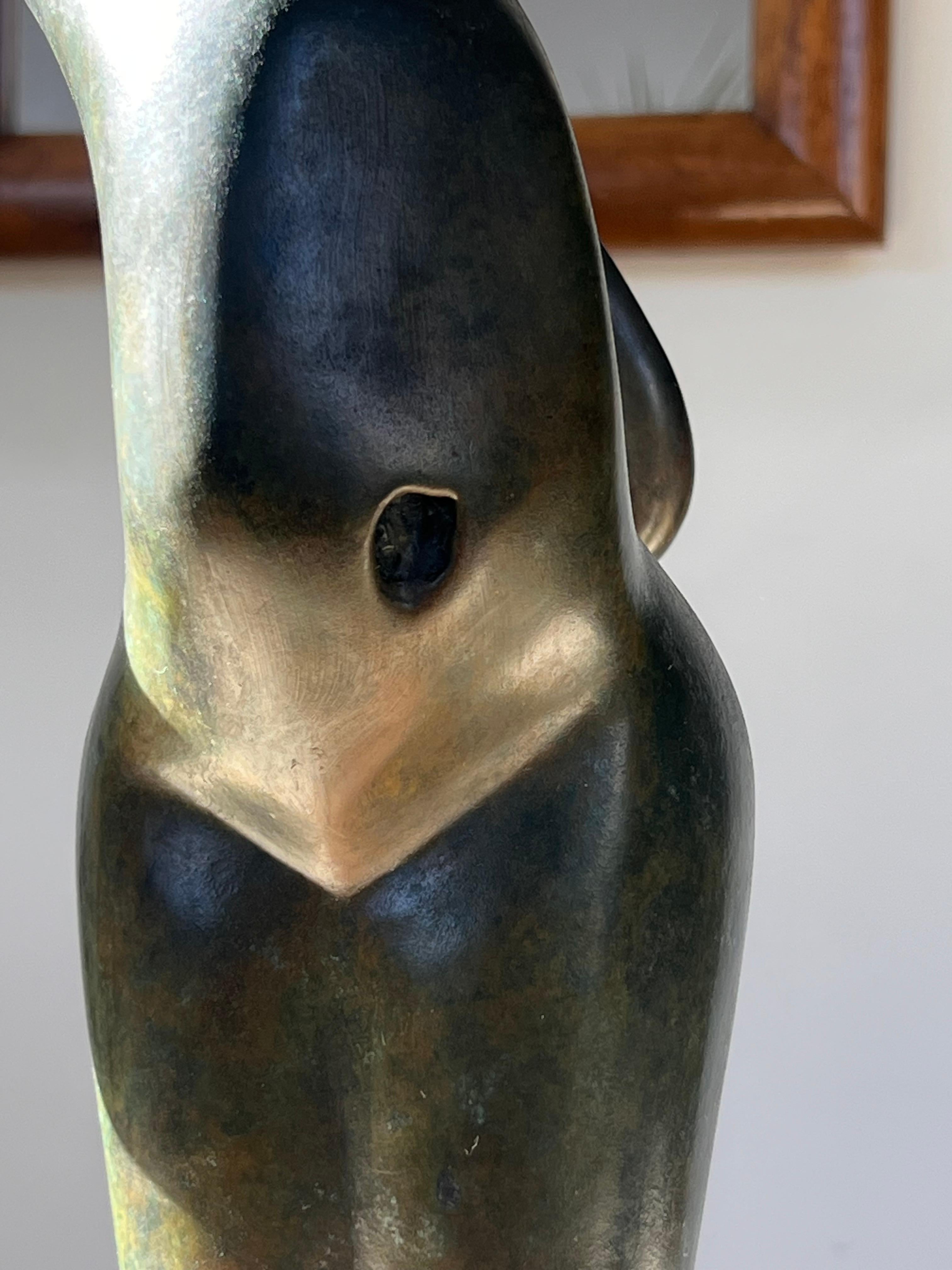 A bronze figurative sculpture after Henry Moore, signed, 20th century For Sale 5