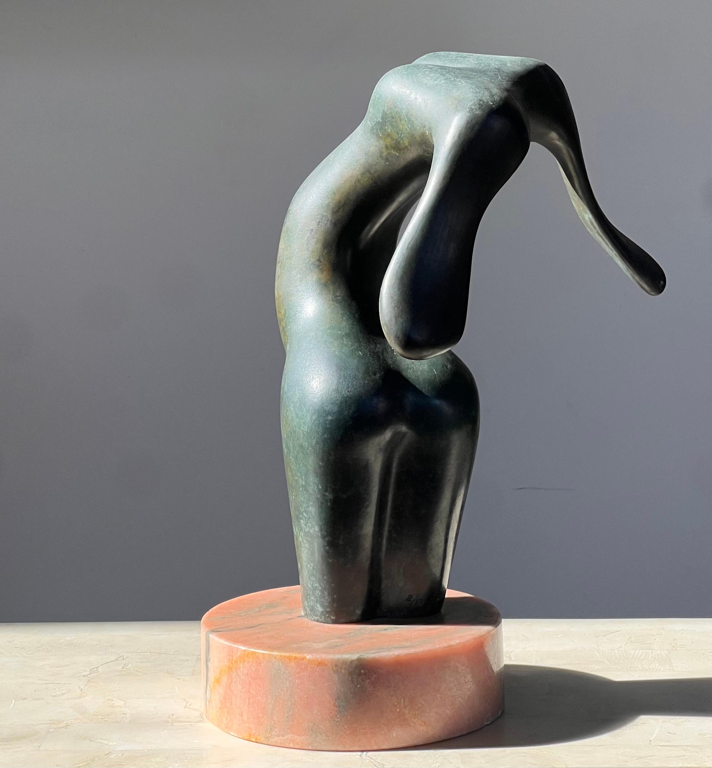 Bronze A bronze figurative sculpture after Henry Moore, signed, 20th century For Sale