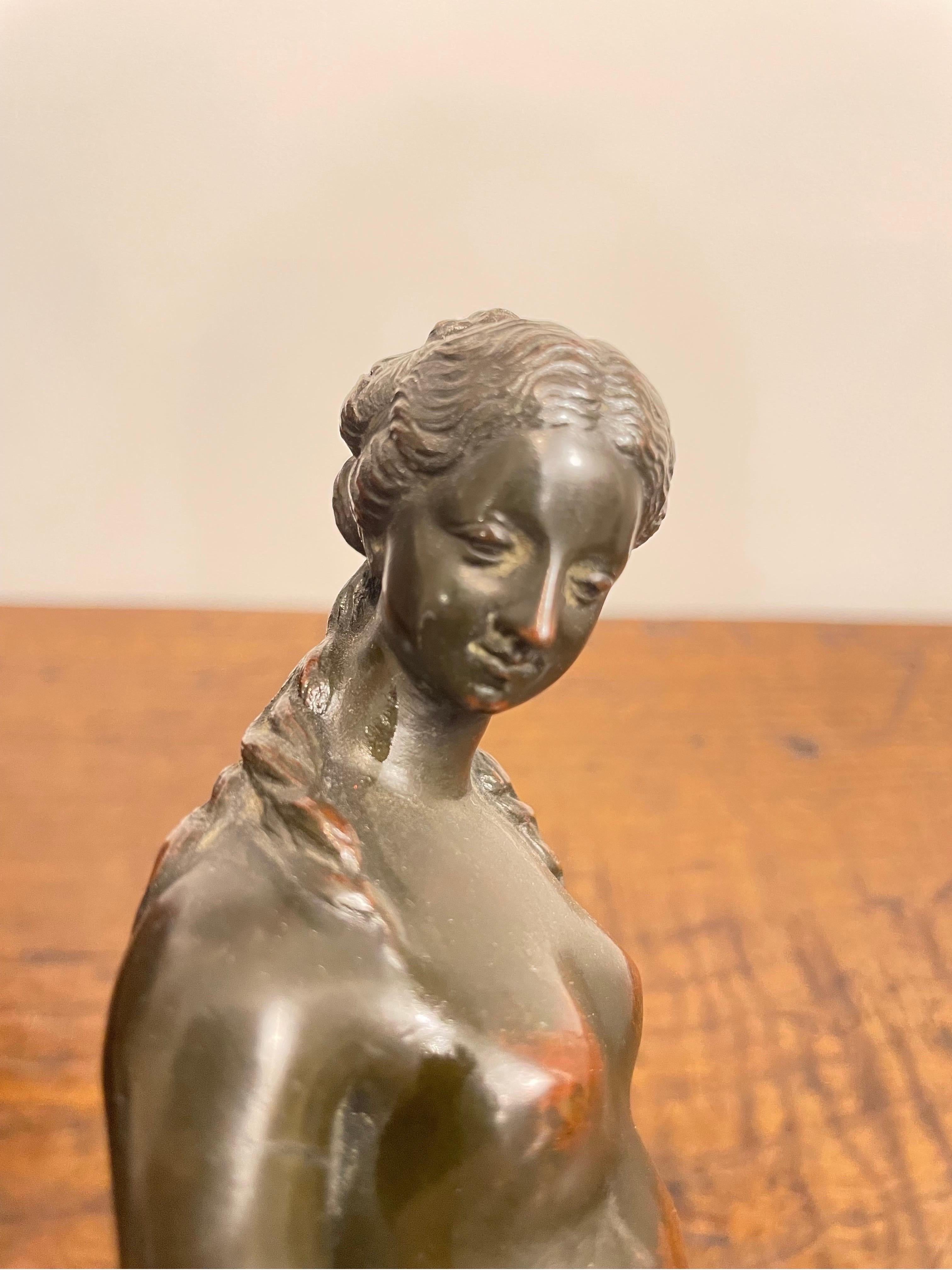Francese Figura di vanità in bronzo, inizio XIX secolo in vendita