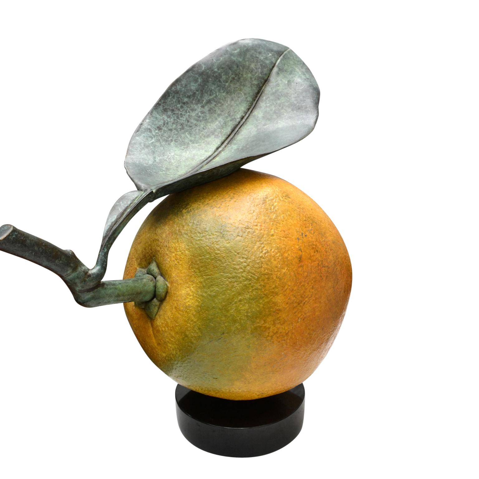 American Bronze Navel Orange by Luis Montoya and Leslie Ortiz Known as Popliteo