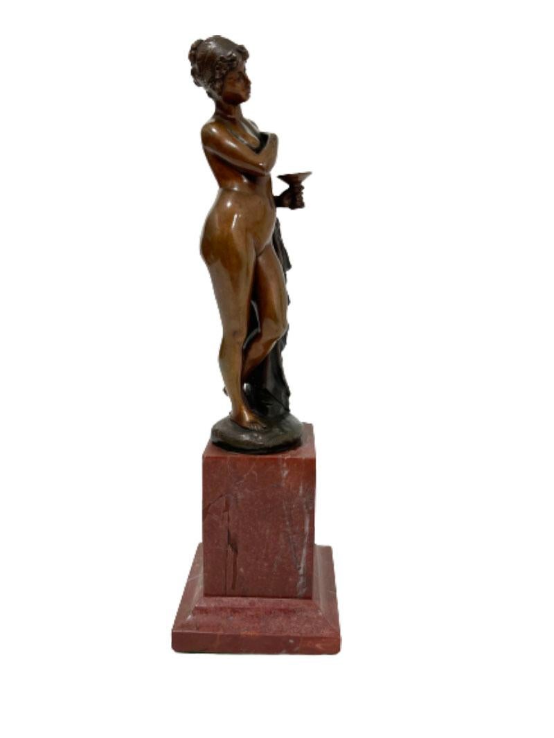 Femme nue debout en bronze de style néoclassique, par Felix Görling en vente 1