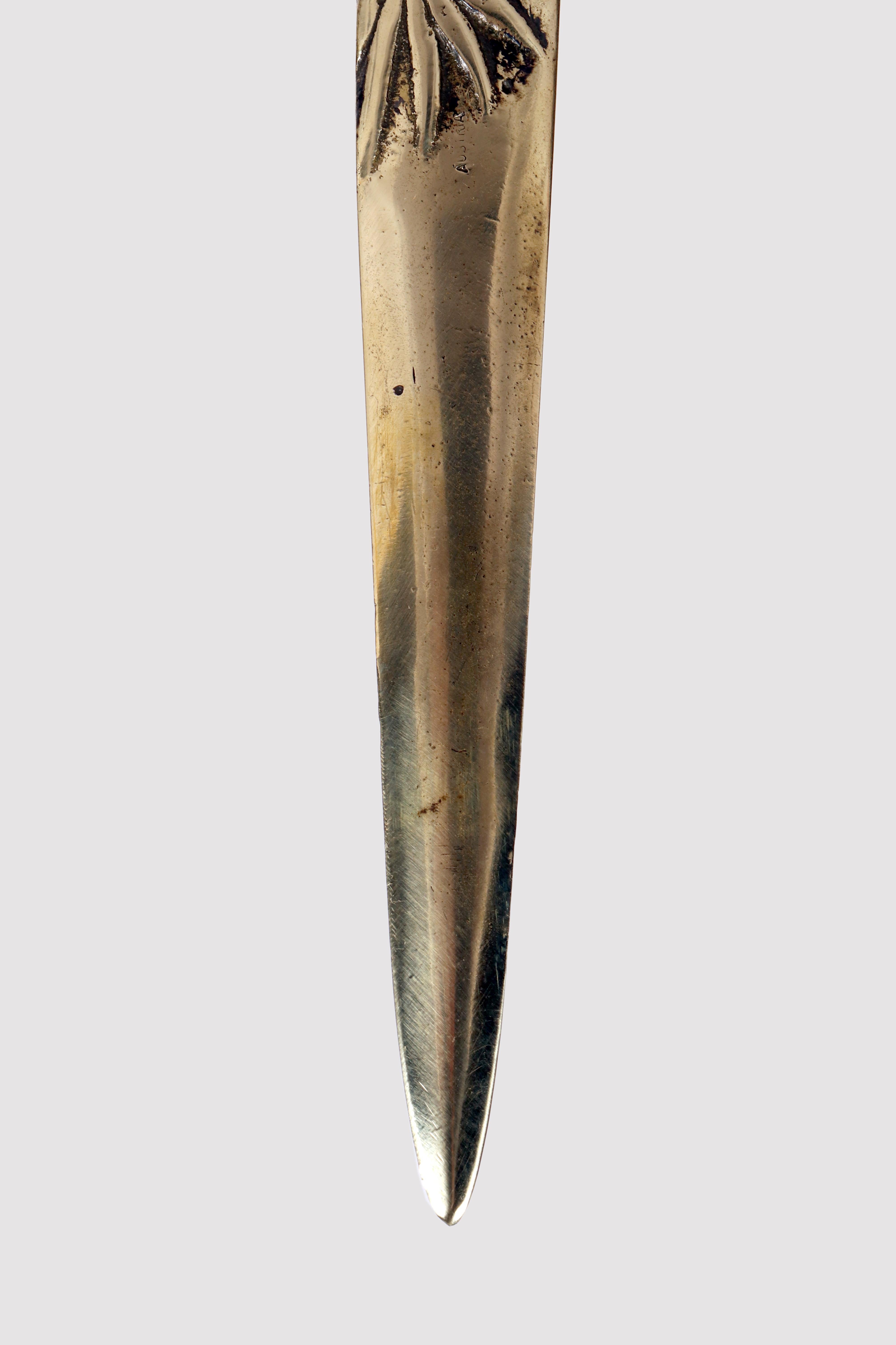 Ein Bronze-Papiermesseröffner mit einem Elefantenkopf aus Bronze, Großbritannien 1890. im Zustand „Gut“ im Angebot in Milan, IT