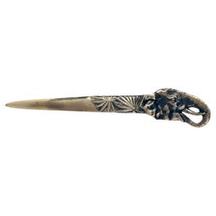 Antique A bronze paper knife opener depicting a elephant head, Great Britain 1890.