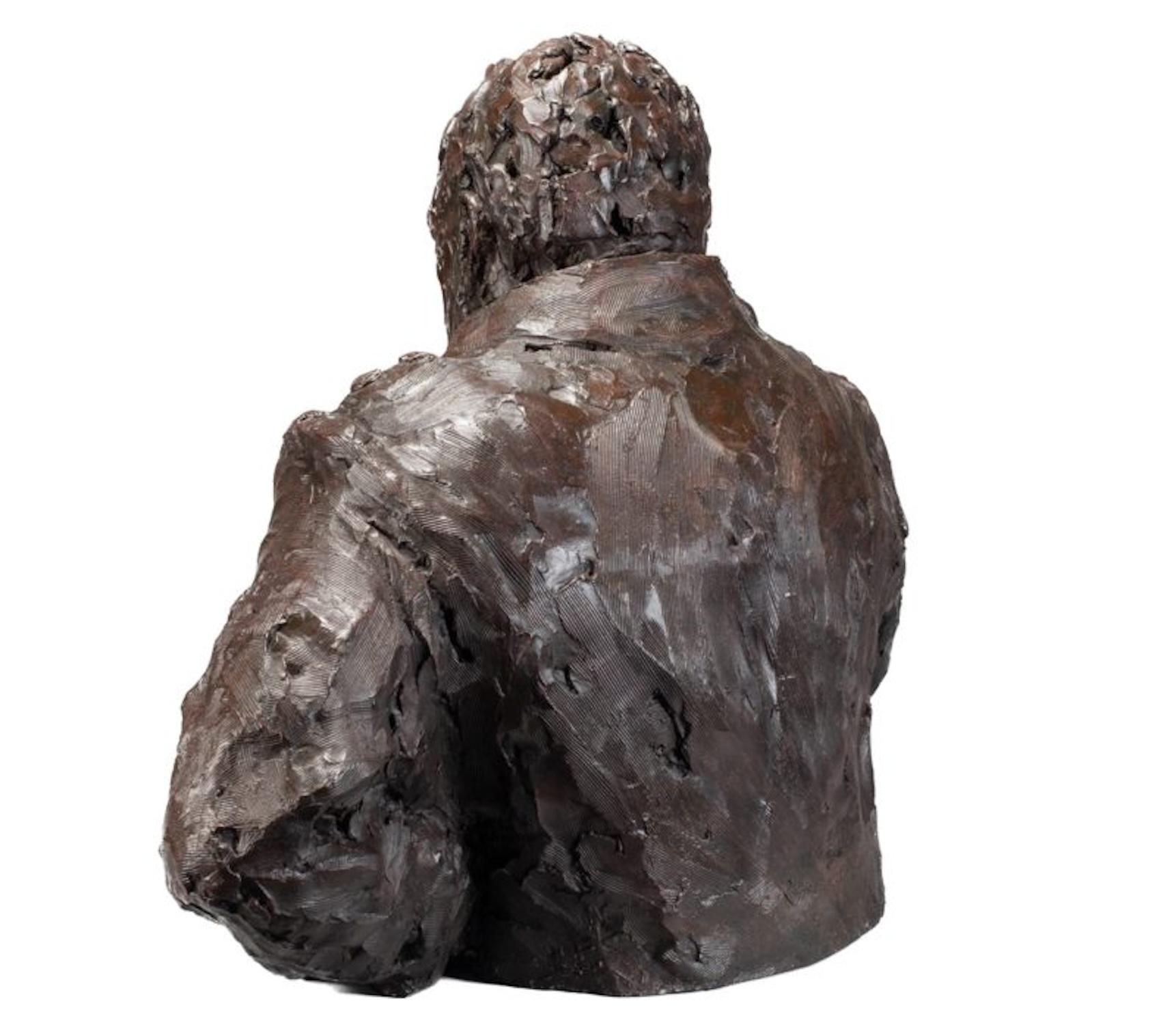 XXIe siècle et contemporain Un portrait en bronze de Sir Winston Churchill par Rufus Martin, 2023 en vente