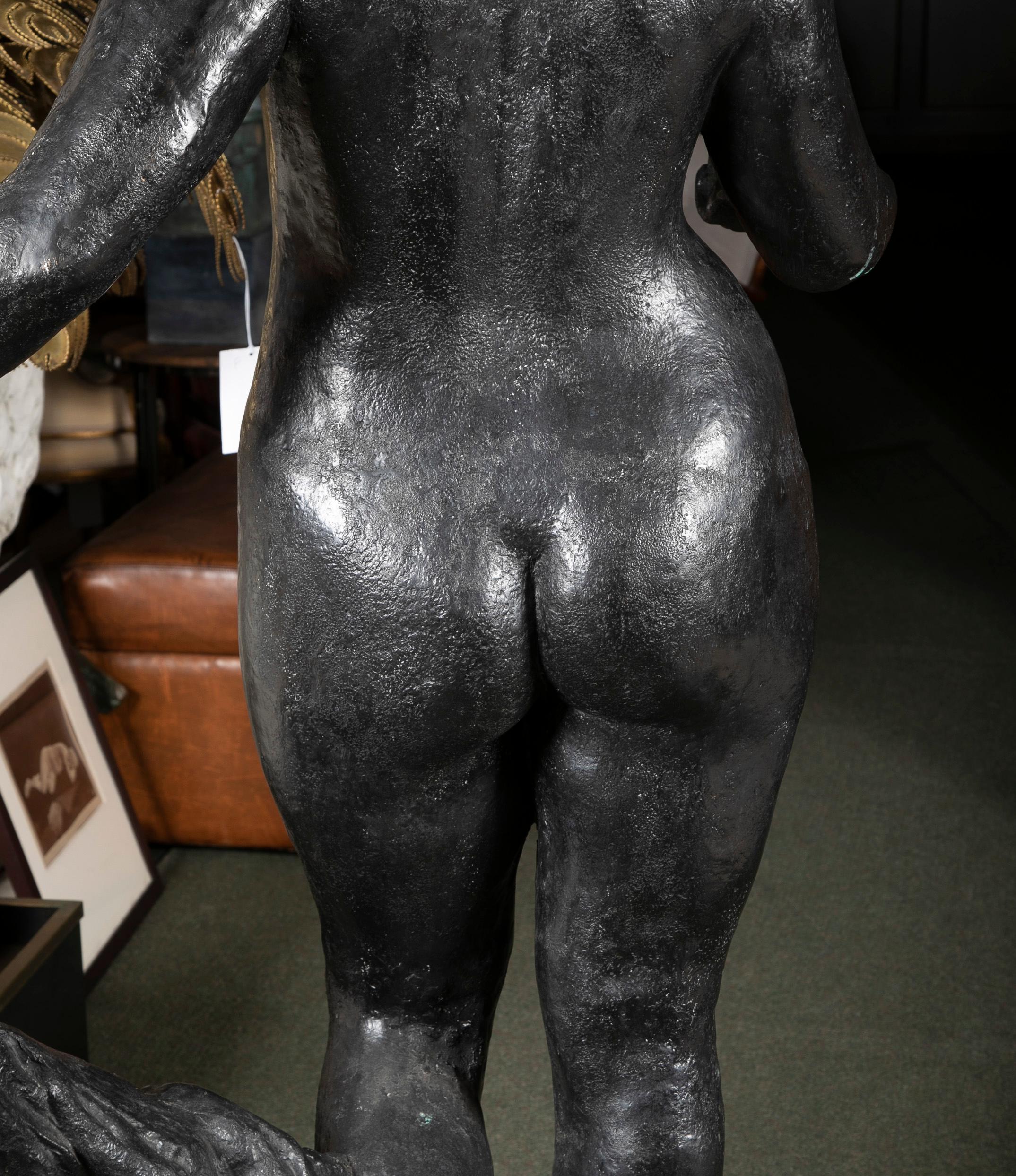 Bronze Sculpture After Le Grande Venus Victrix by Pierre-Auguste Renoir For Sale 1
