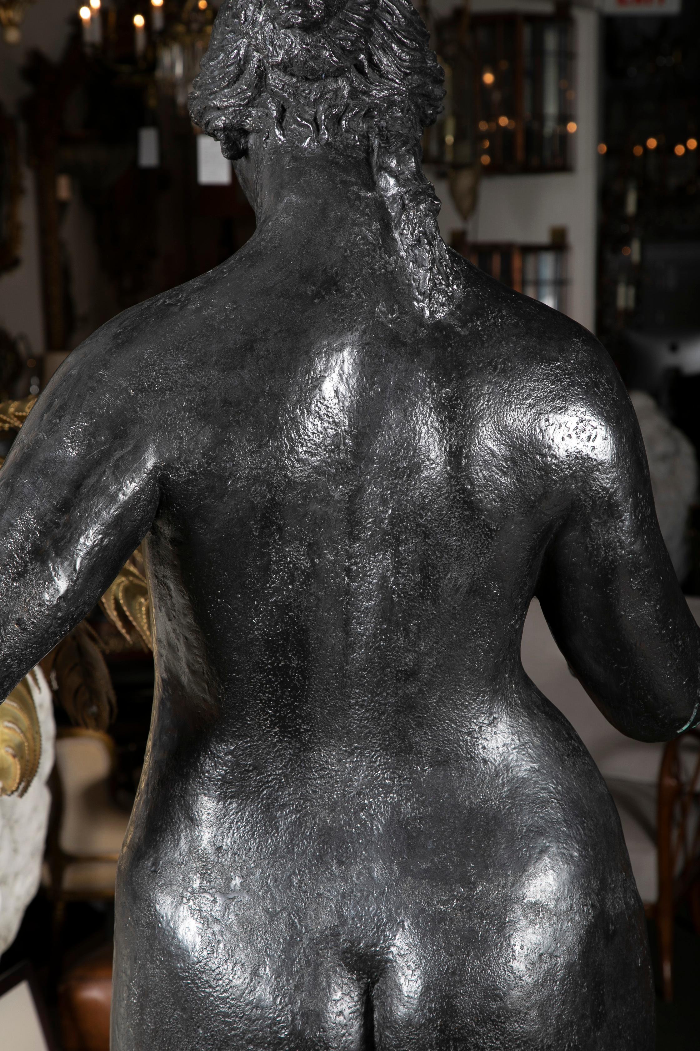 Bronze Sculpture After Le Grande Venus Victrix by Pierre-Auguste Renoir For Sale 3