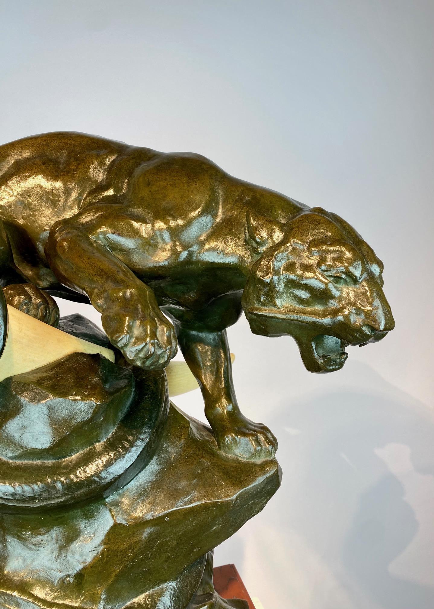 Belga A  scultura in bronzo di Alfons Lambert Baggen (1862-1937). in vendita