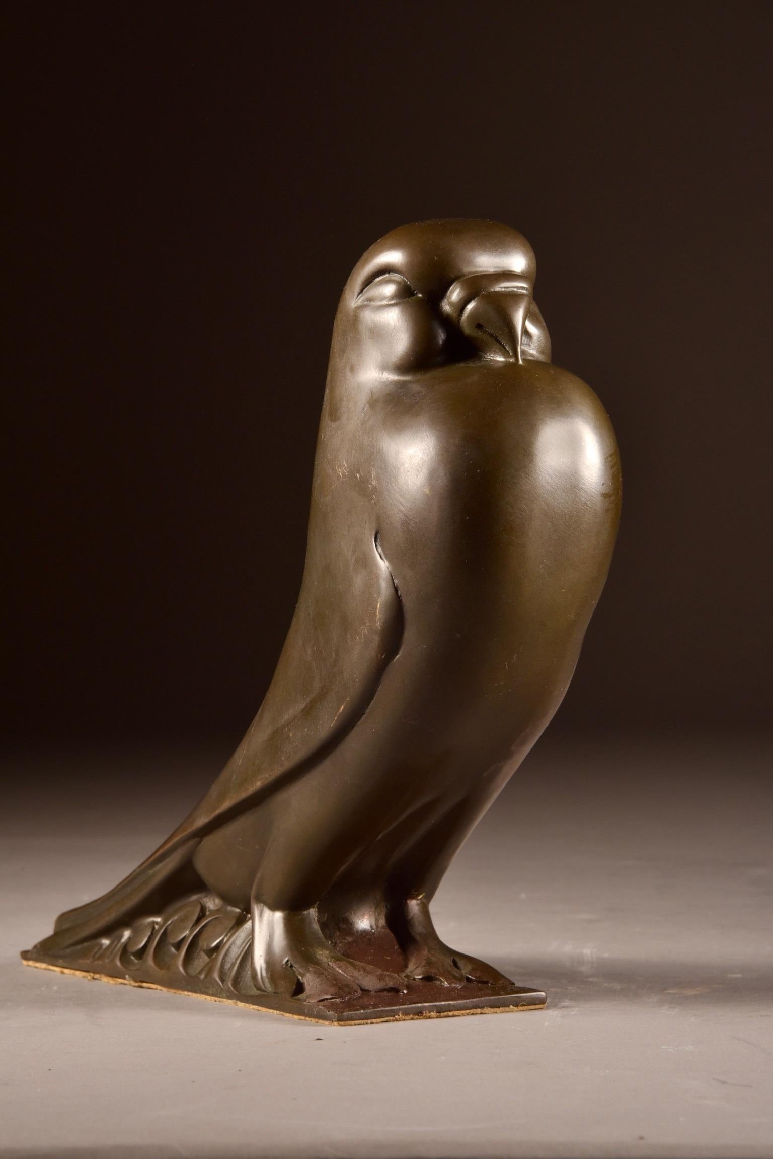 sculpture pigeon