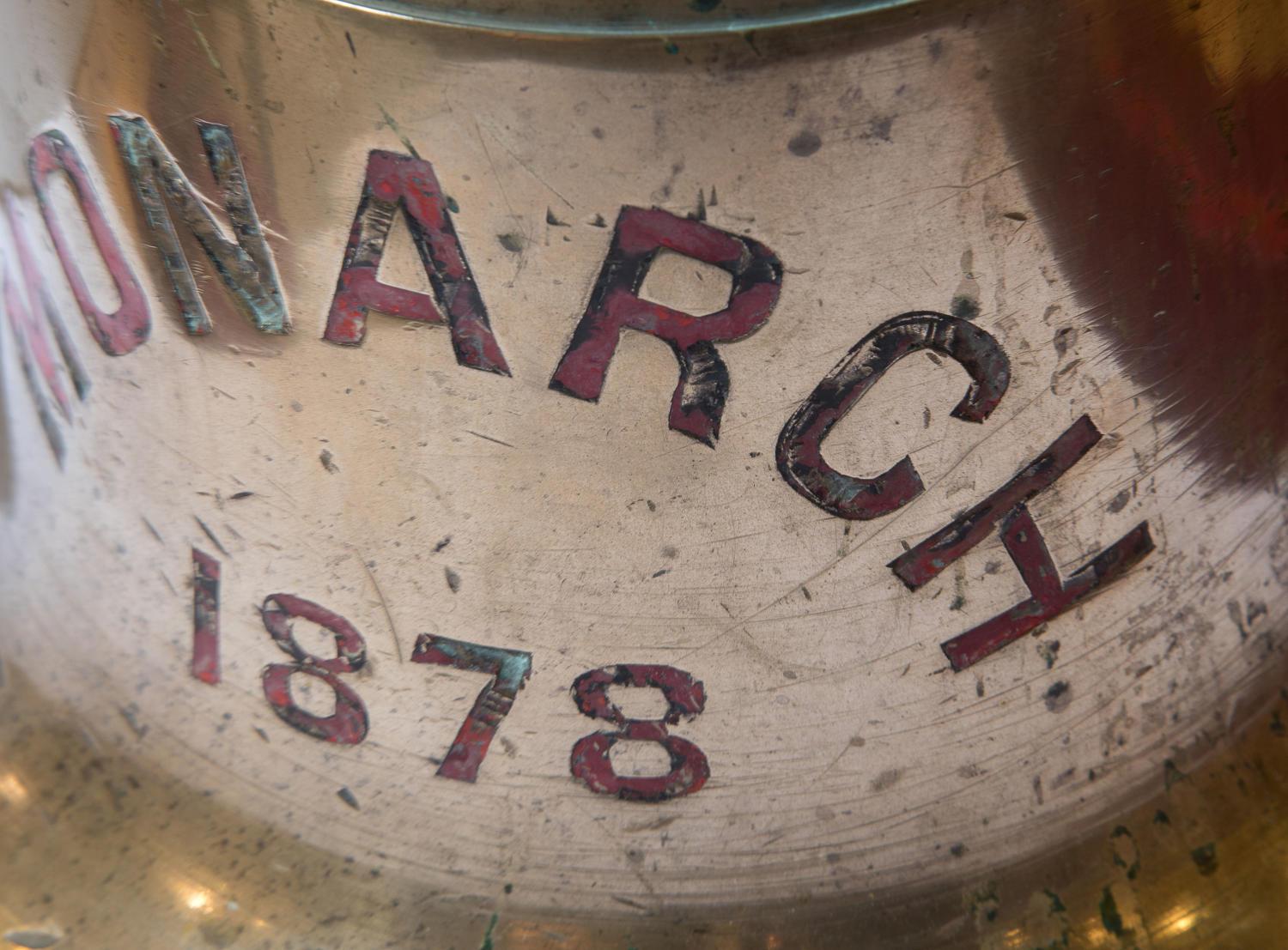 Bronze Ships Bell from HMS Monarch Dated, 1878 In Good Condition For Sale In Salisbury, GB