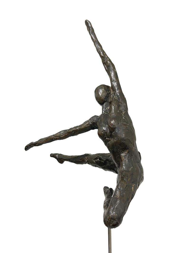20th Century A bronze statue of a ballerina For Sale