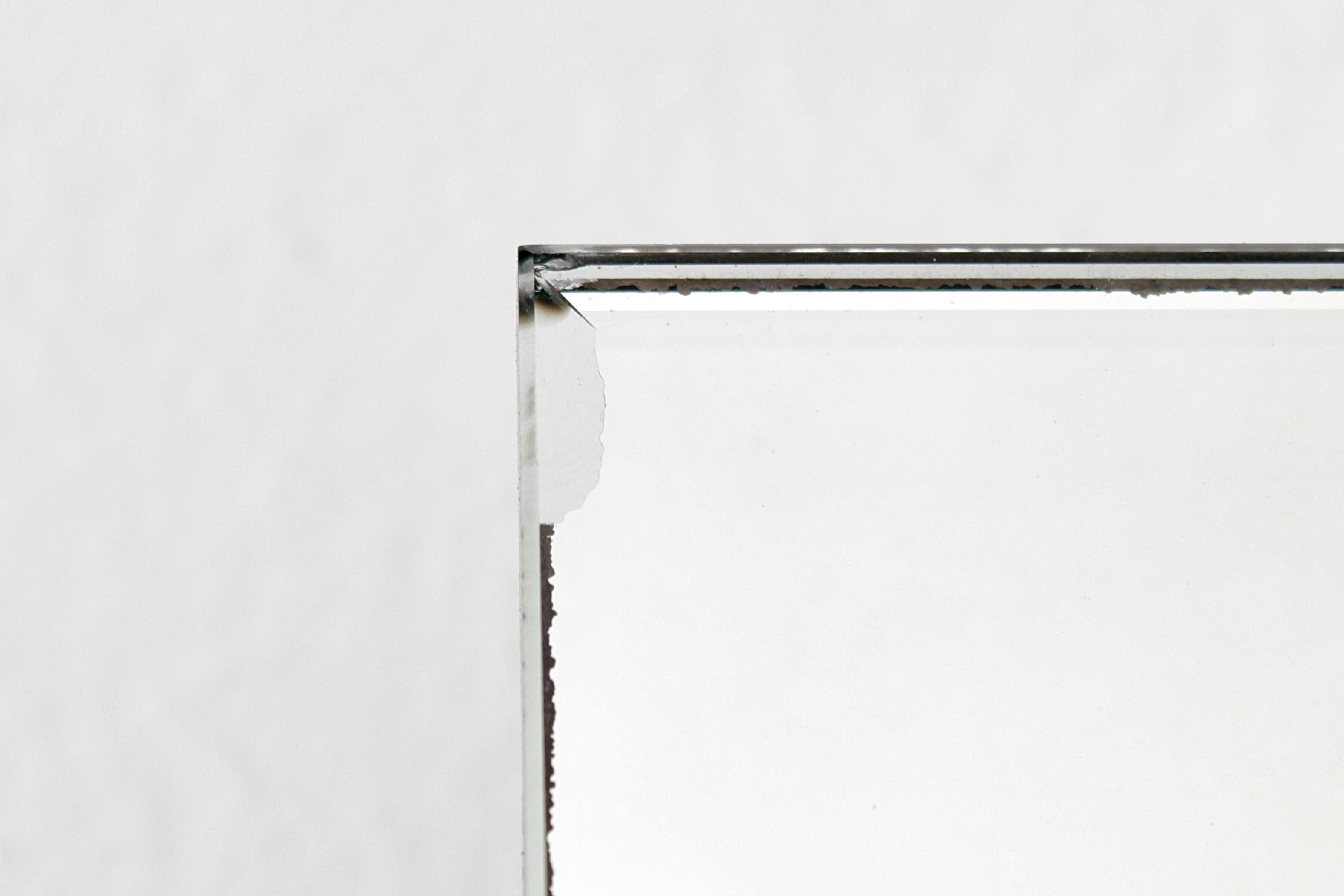 Miroir mural rectangulaire avec cadre en laiton doré A. Brotto pour Esperia, Italie, années 70 en vente 1