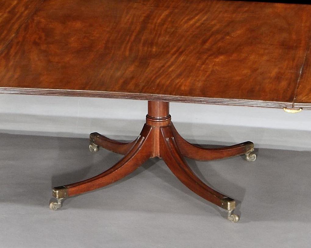 English Mahogany George III Four Pedestal Dining Table For Sale