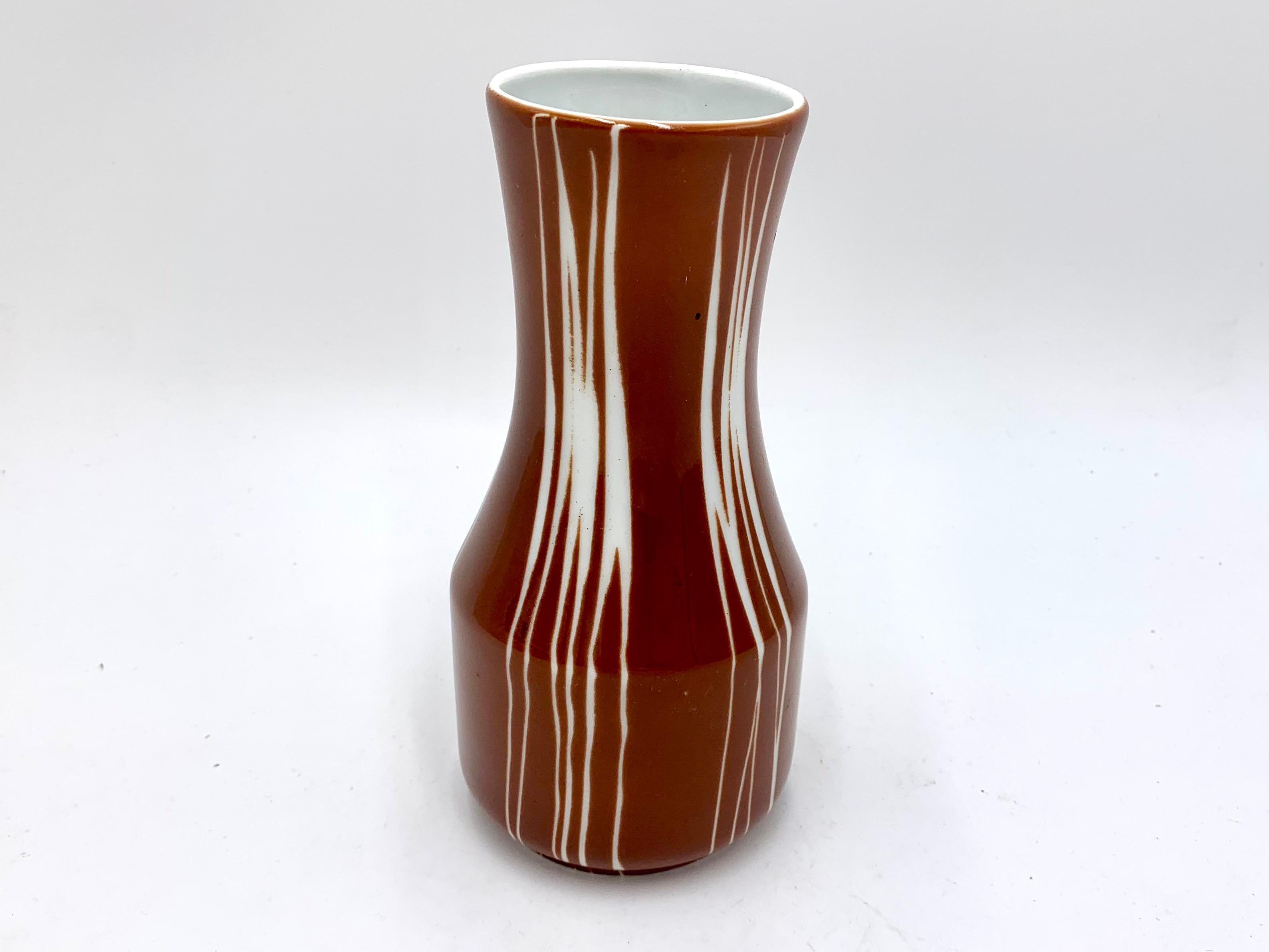 Mid-Century Modern Brown Midcentury Vase, Wawel, Poland New Look, 1960s For Sale
