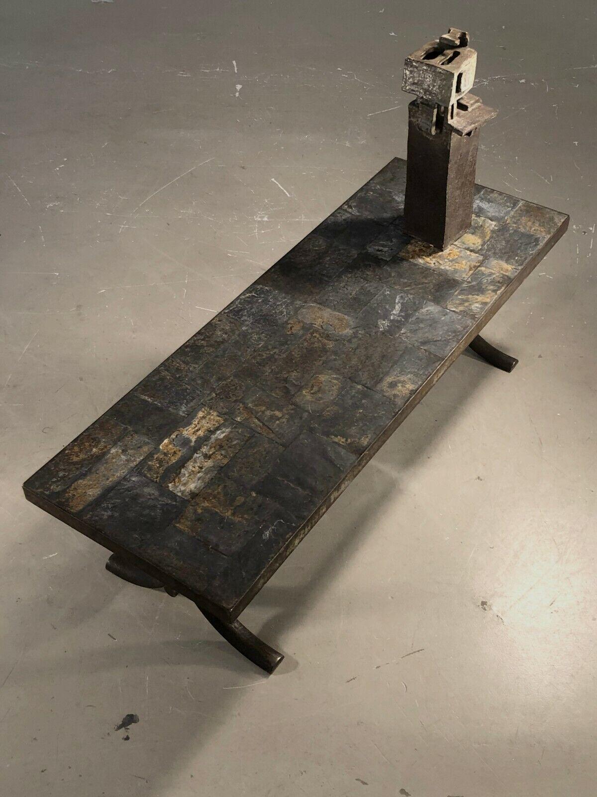 A BRUTALIST RUSTIC-POST-MODERN SEVENTIES COFFEE TABLE, France 1960-1970 For Sale 3