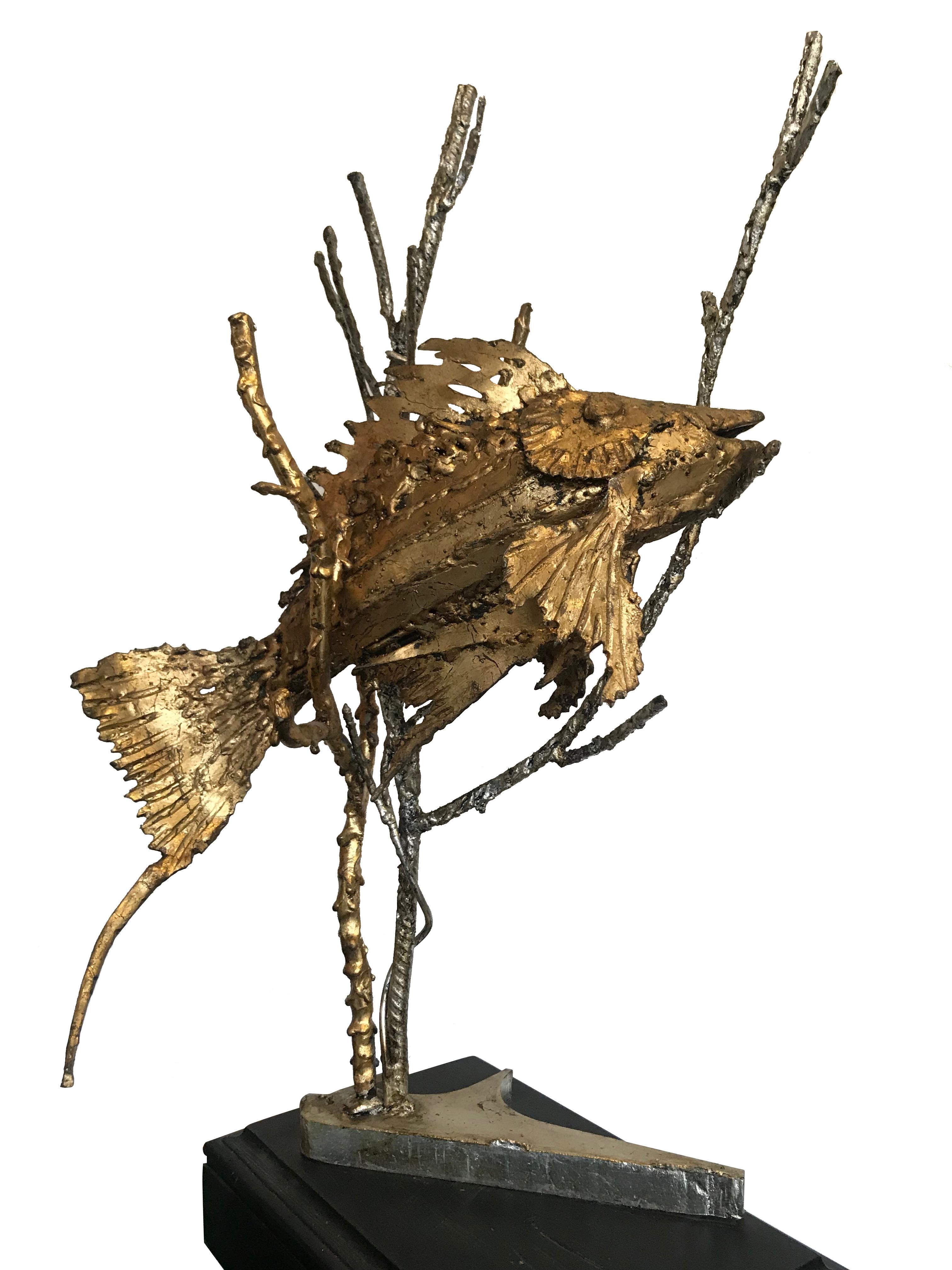 Mid-20th Century Brutalist Fish Sculpture on a Black Wooden Plinth For Sale