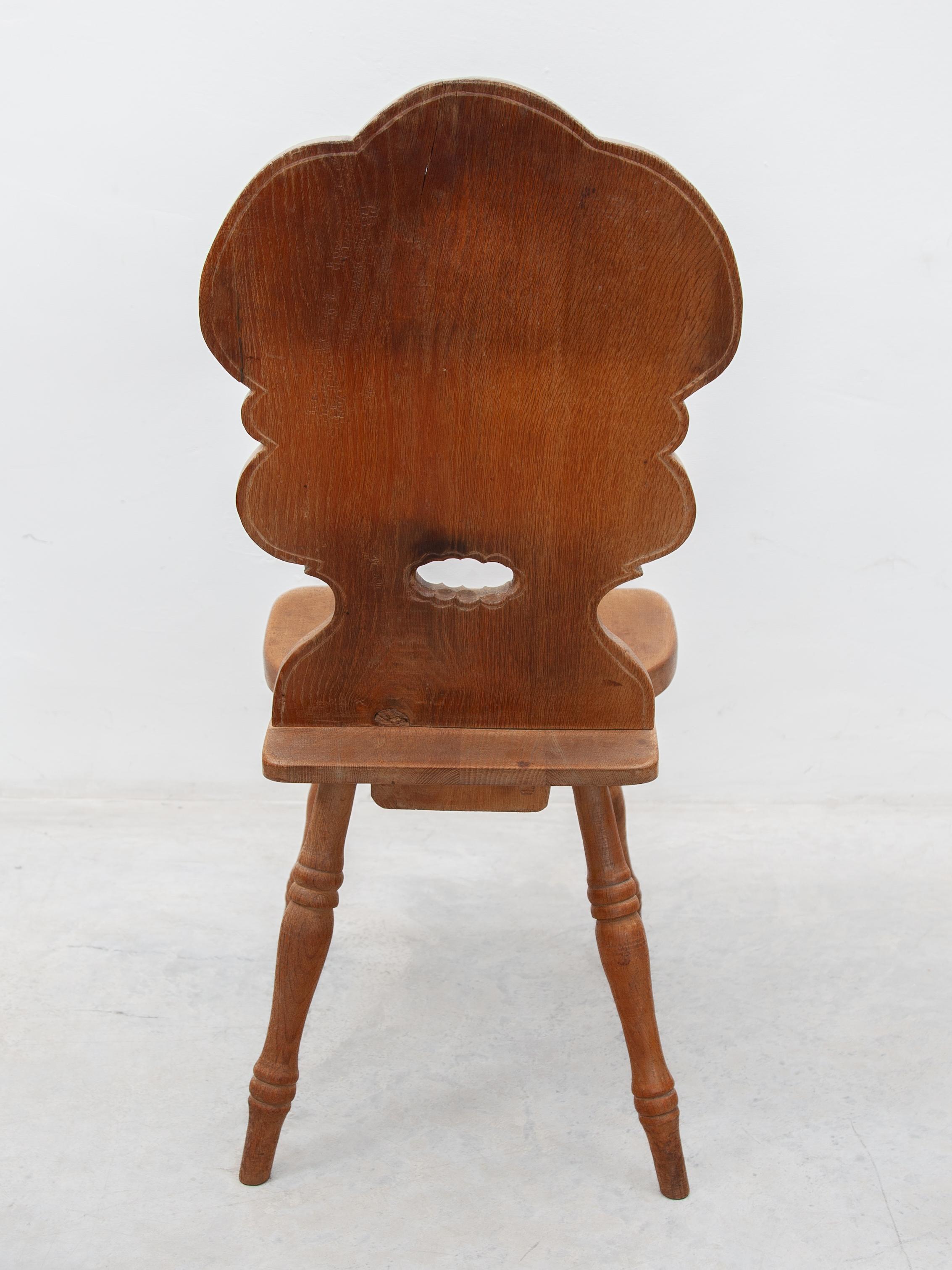 A Brutalist Folk Art Alpine set of Four Chairs, France, 1930s For Sale 2