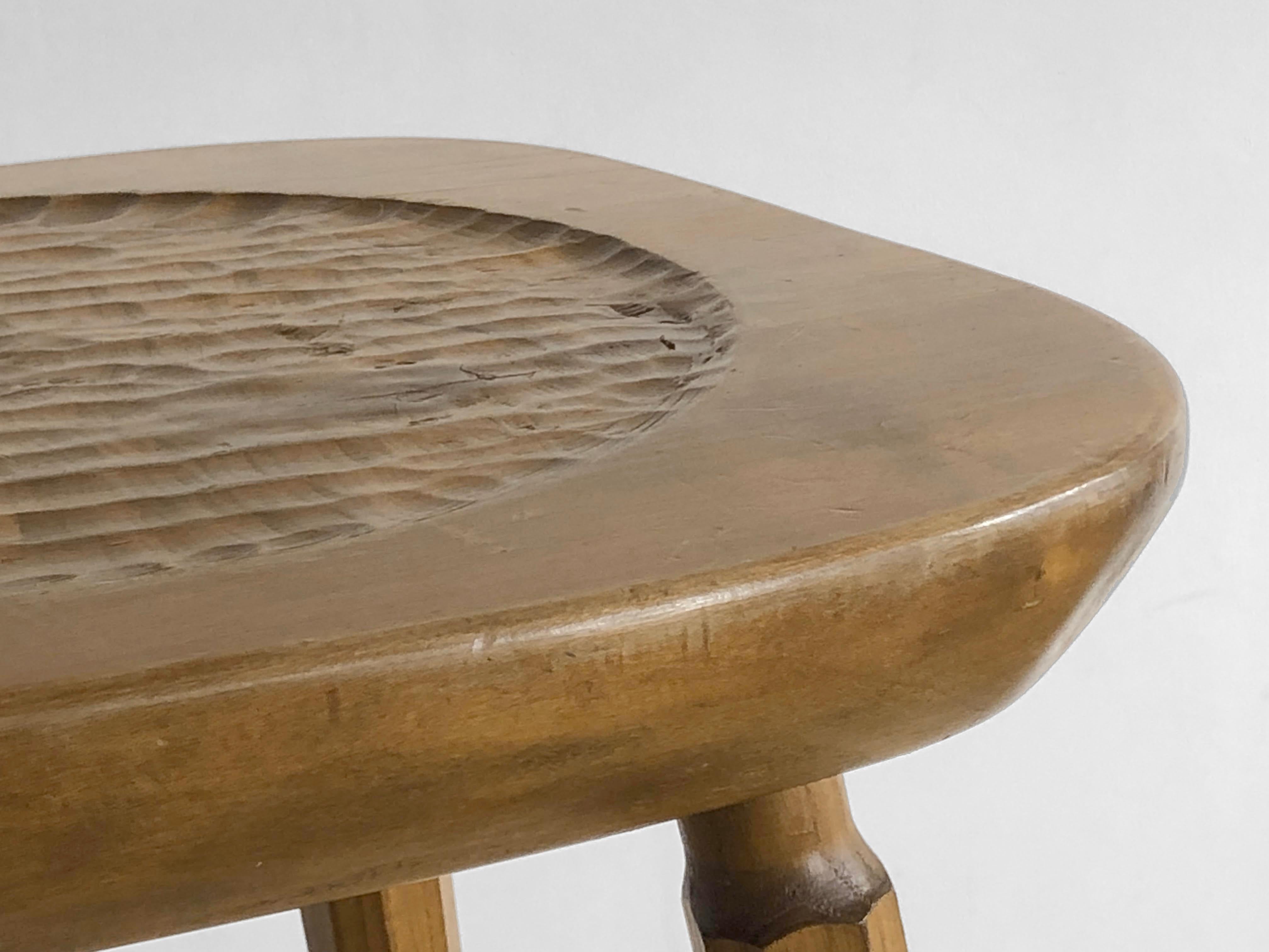 A BRUTALIST MID-CENTURY-MODERN RUSTIC STOOL/TABLE MAROLLES Style, Frankreich 1950 im Angebot 4