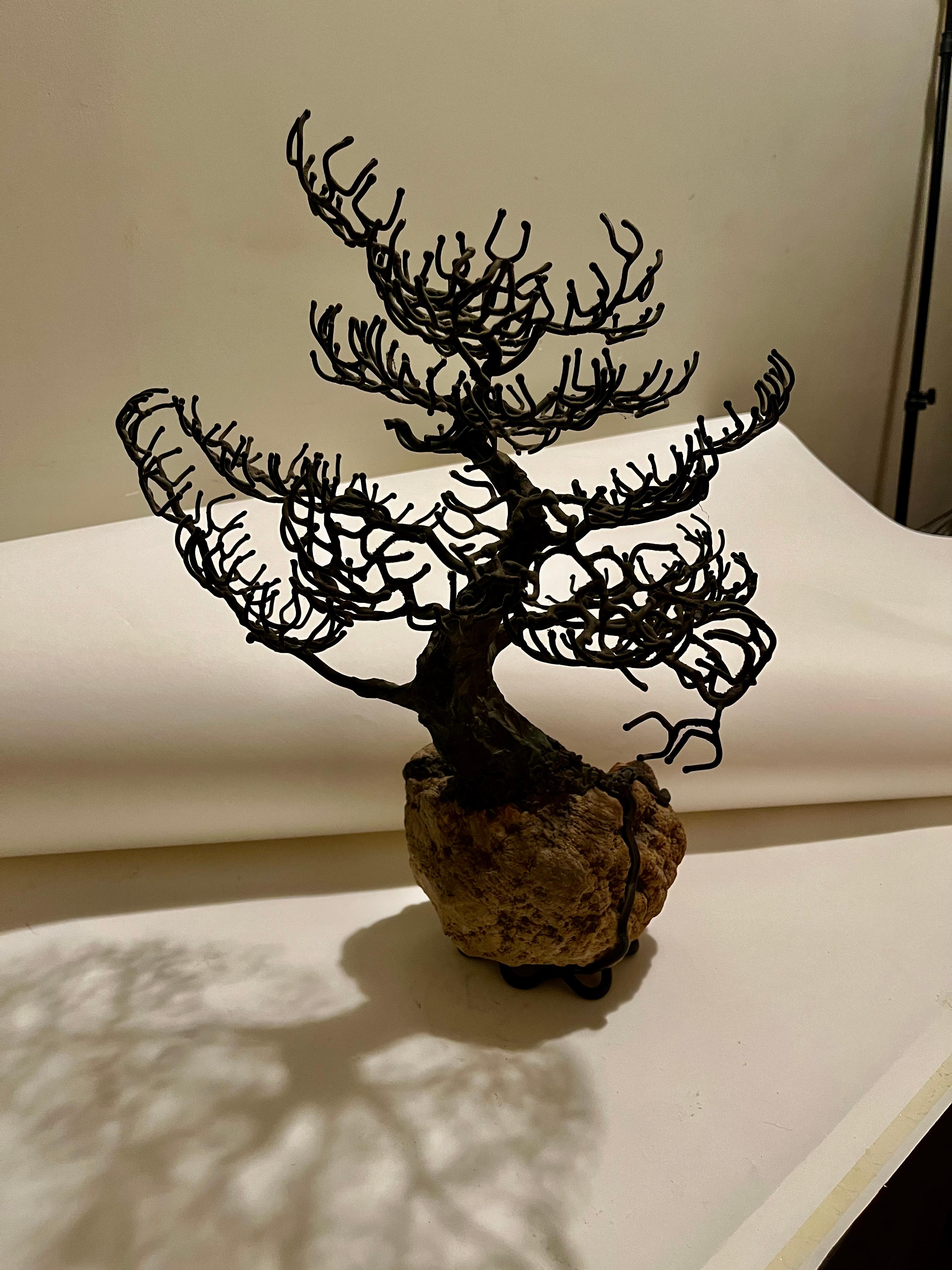 Mid-20th Century intricate and realistic bronze tree sculpture by Silva Bucci. Bronze nameplate accompanies the sculpture.