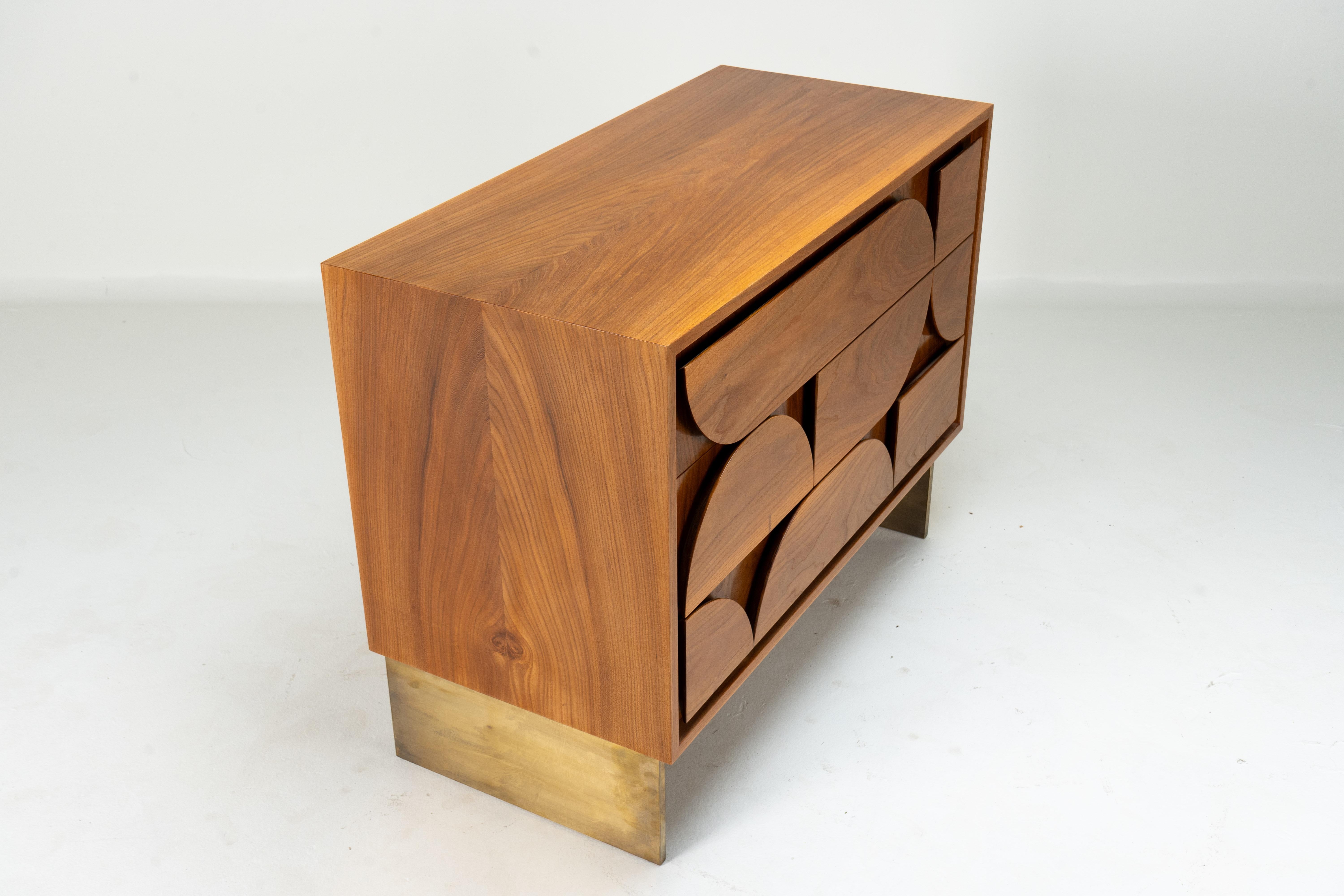 20th Century A Brutalist Side Chest with Three Drawers and a Brass Base For Sale