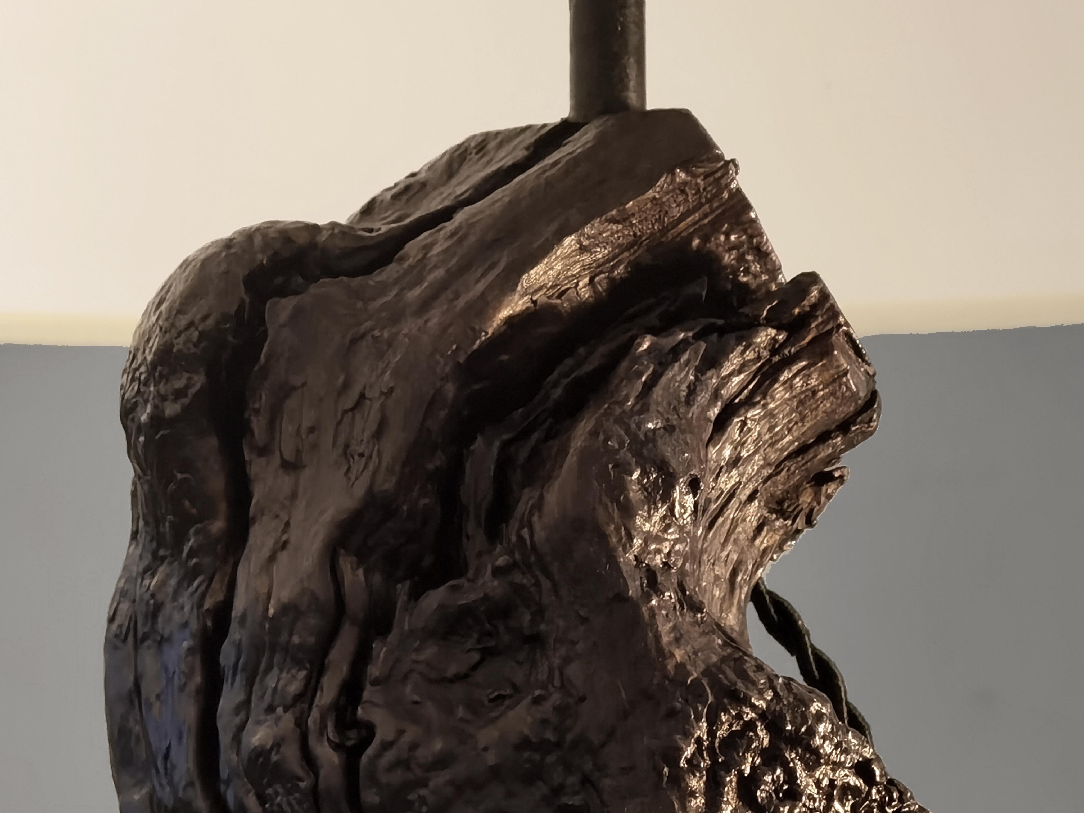 A BRUTALIST Wild Wood RUSTIC MODERN TABLE LAMP, France 1960 For Sale 4