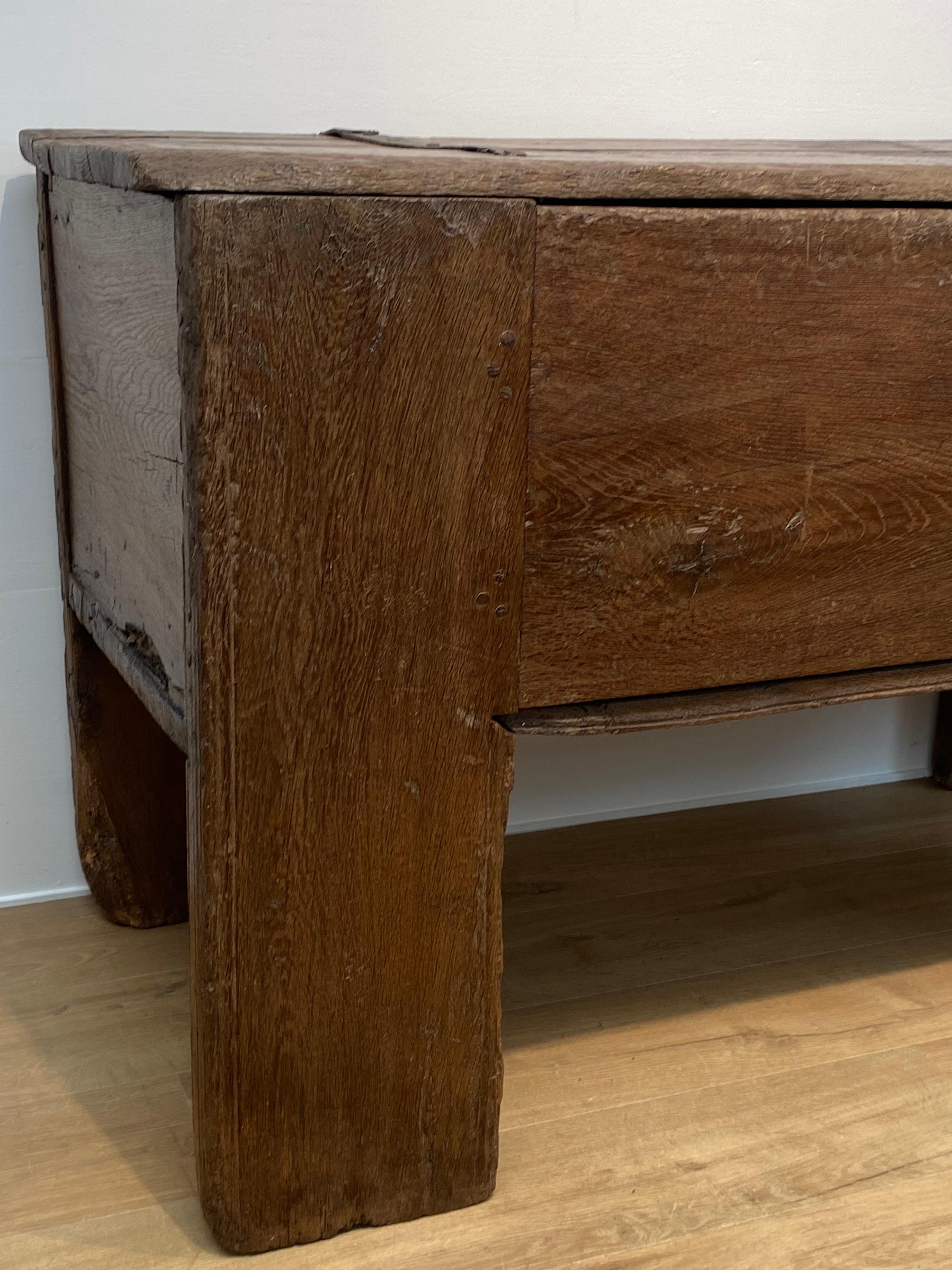 A BrutalistGothic Antique Chest in vendita 7