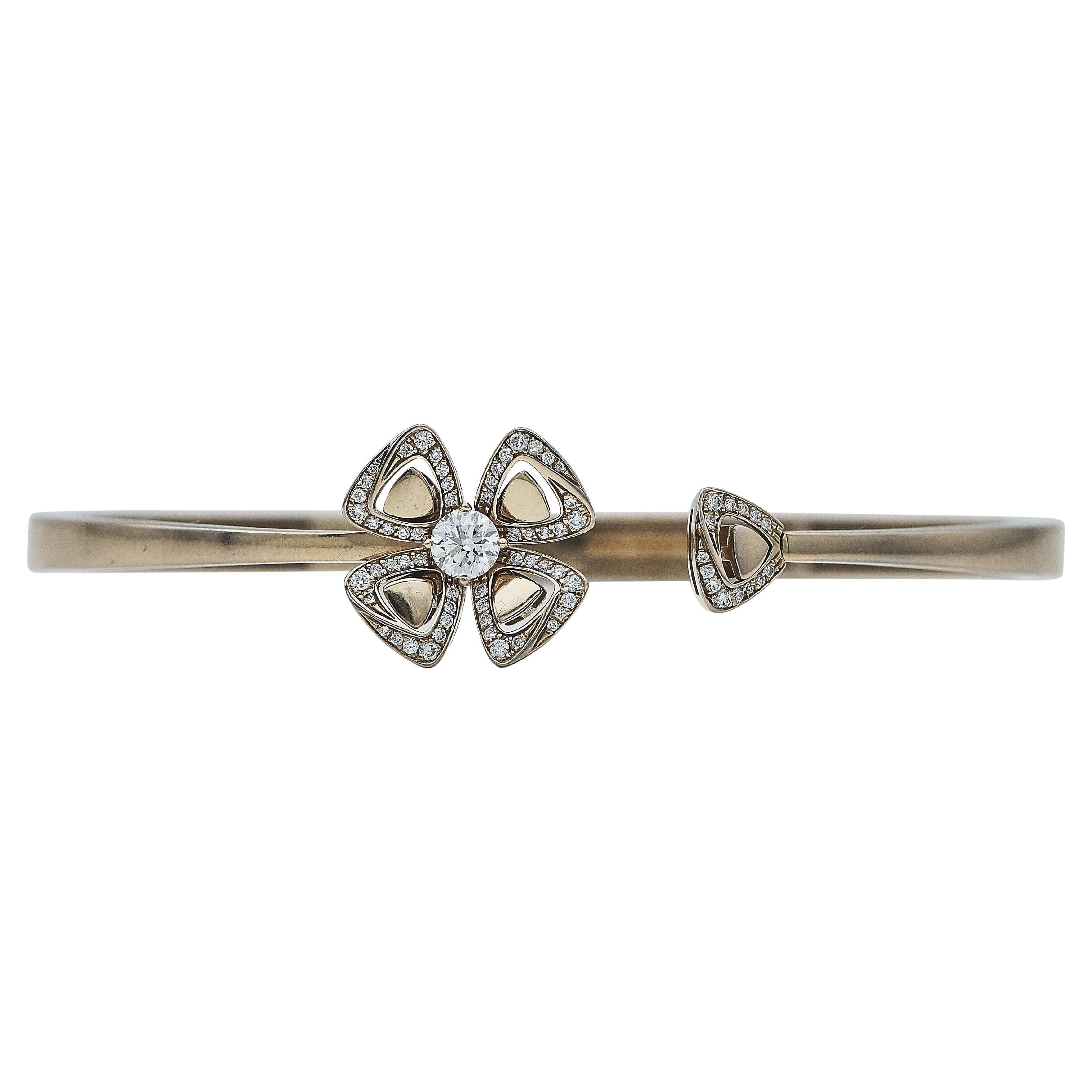 Una pulsera Bulgari Fiorever de oro rosa de 18 quilates con diamantes Tamaño pequeño en venta