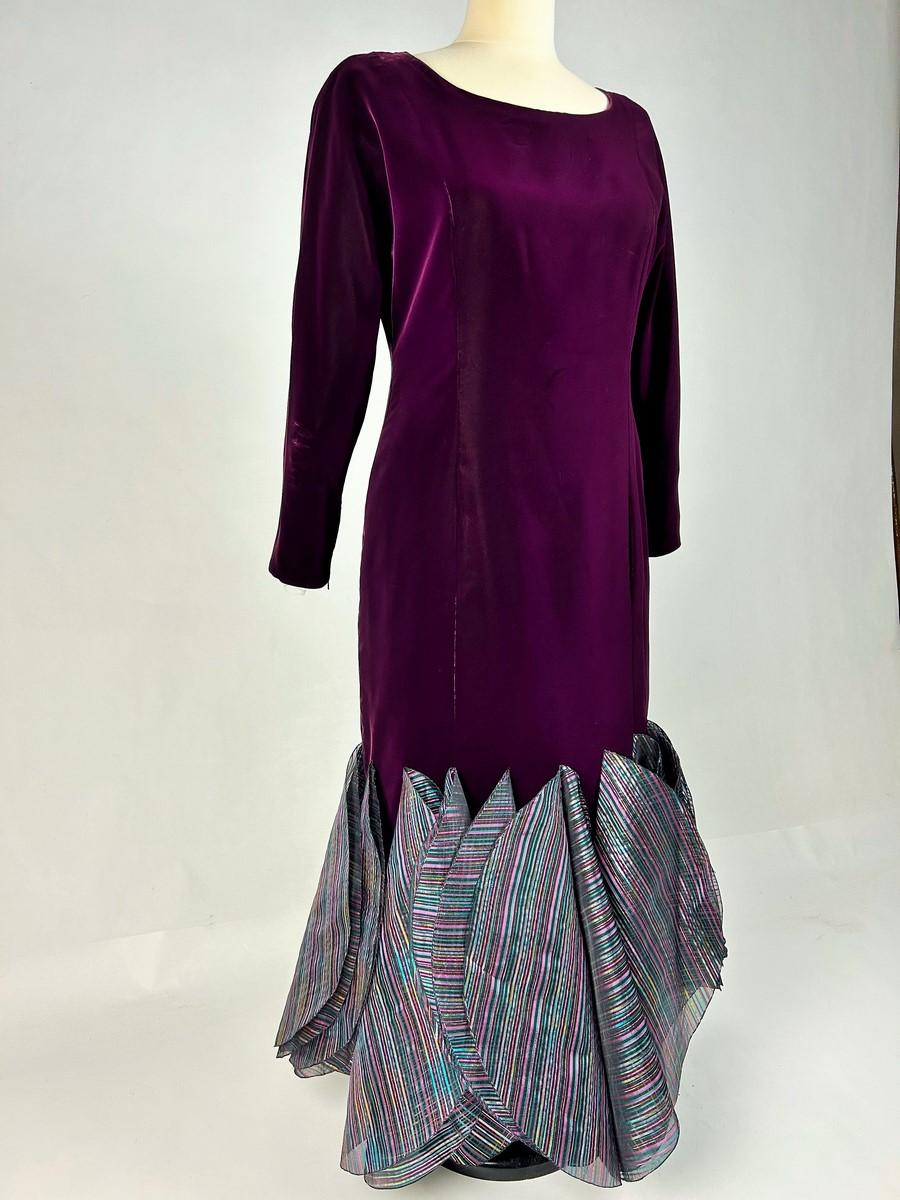A burgundy velvet & lamé evening gown by Pierre Cardin Haute Couture Circa 1980 For Sale 7