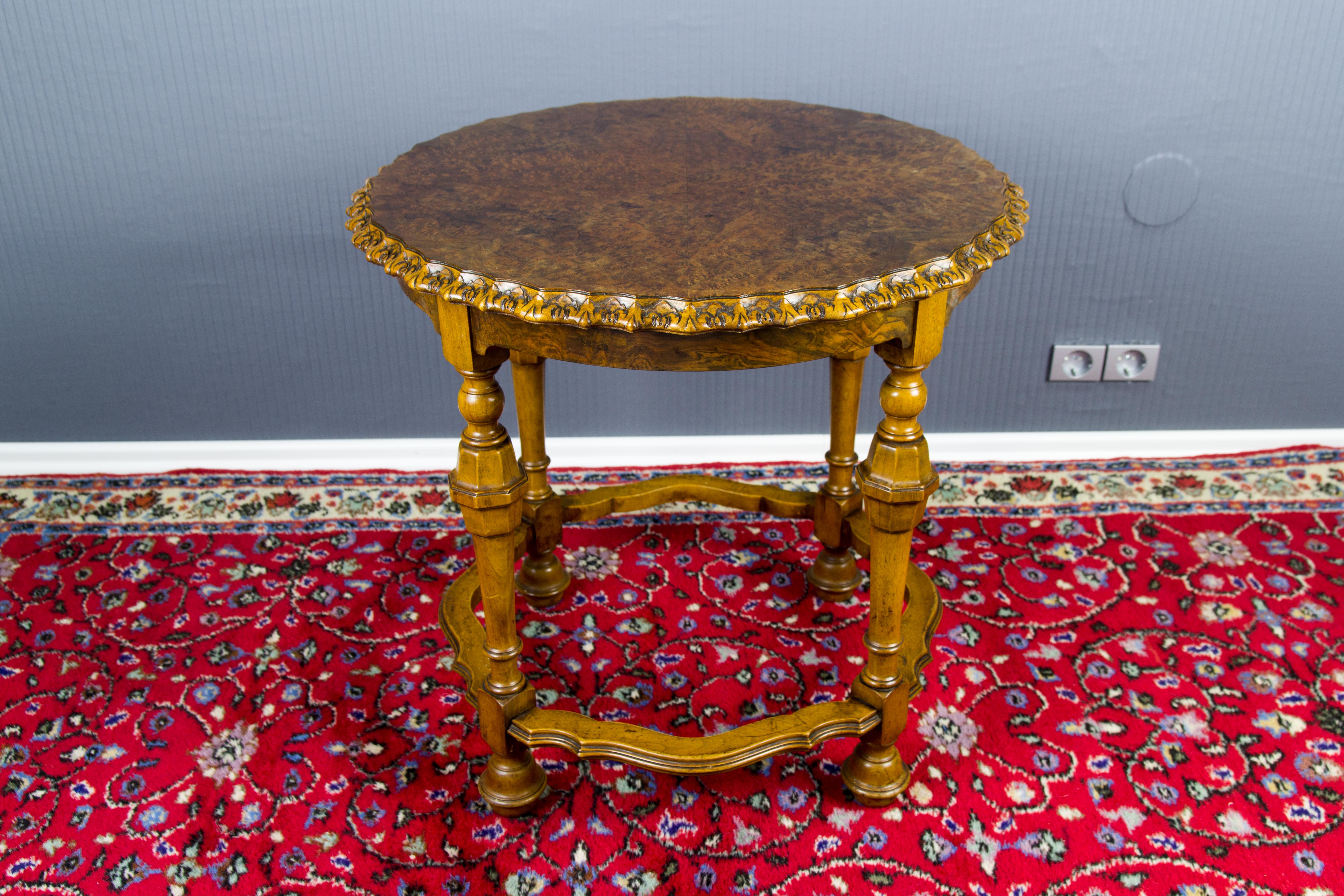 Antique French Burr Walnut Coffee Table, circa 1920 For Sale 3