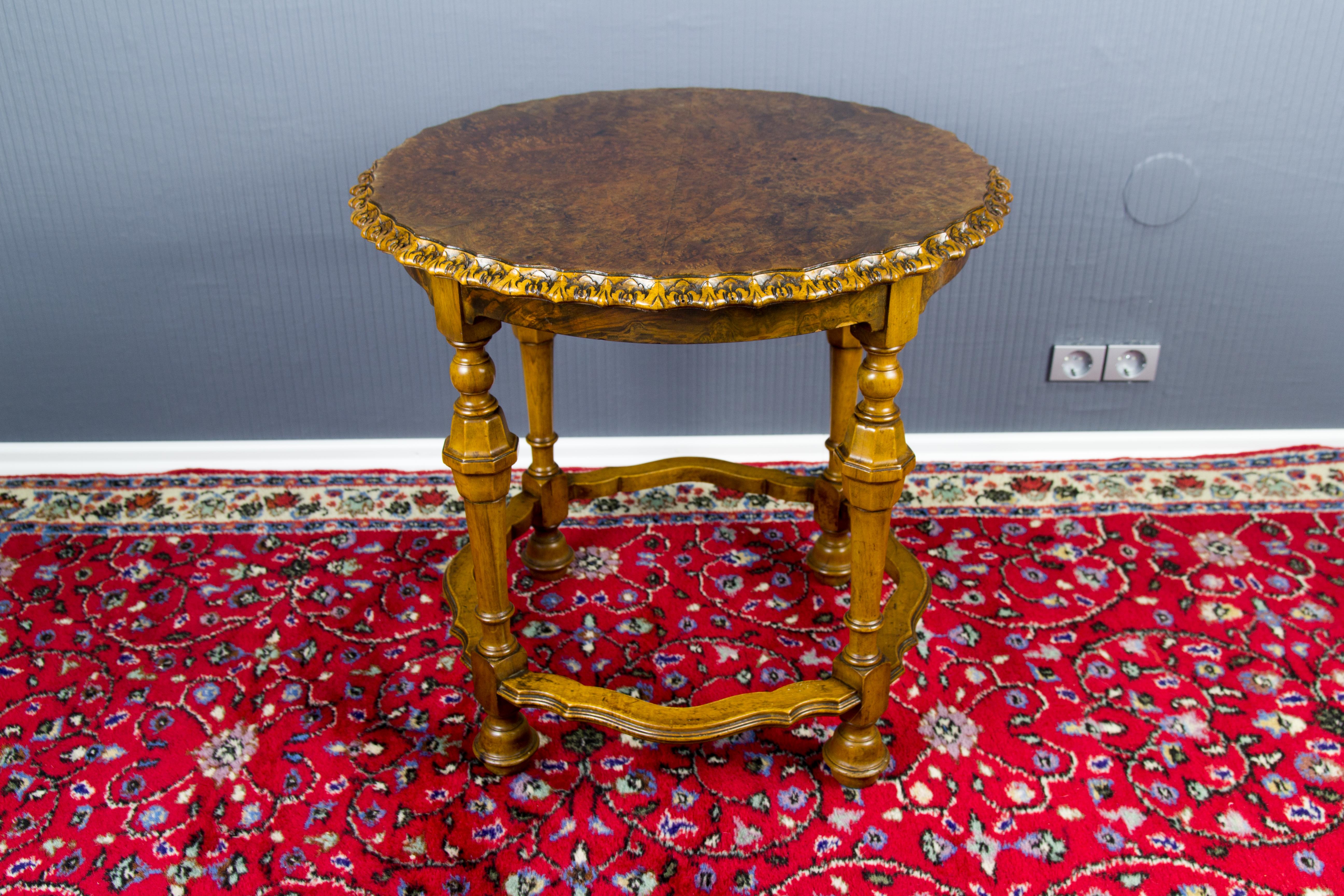 Antique French Burr Walnut Coffee Table, circa 1920 For Sale 5