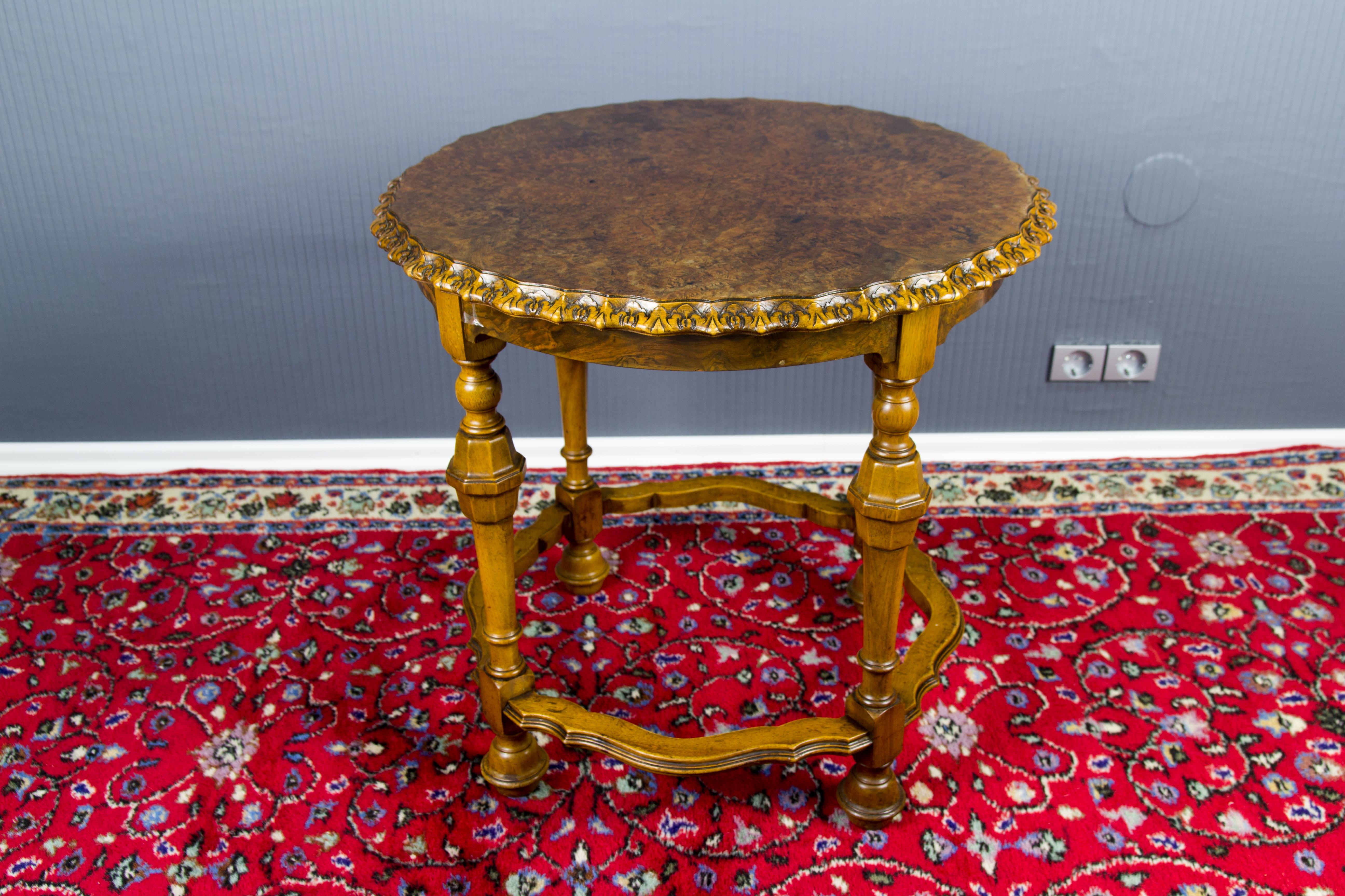 Antique French Burr Walnut Coffee Table, circa 1920 For Sale 1