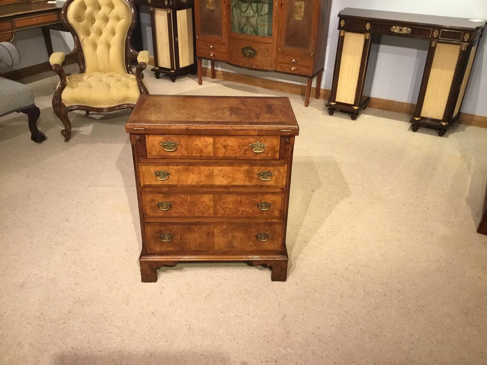 Early 20th Century Burr Walnut George I Style Bachelors Chest