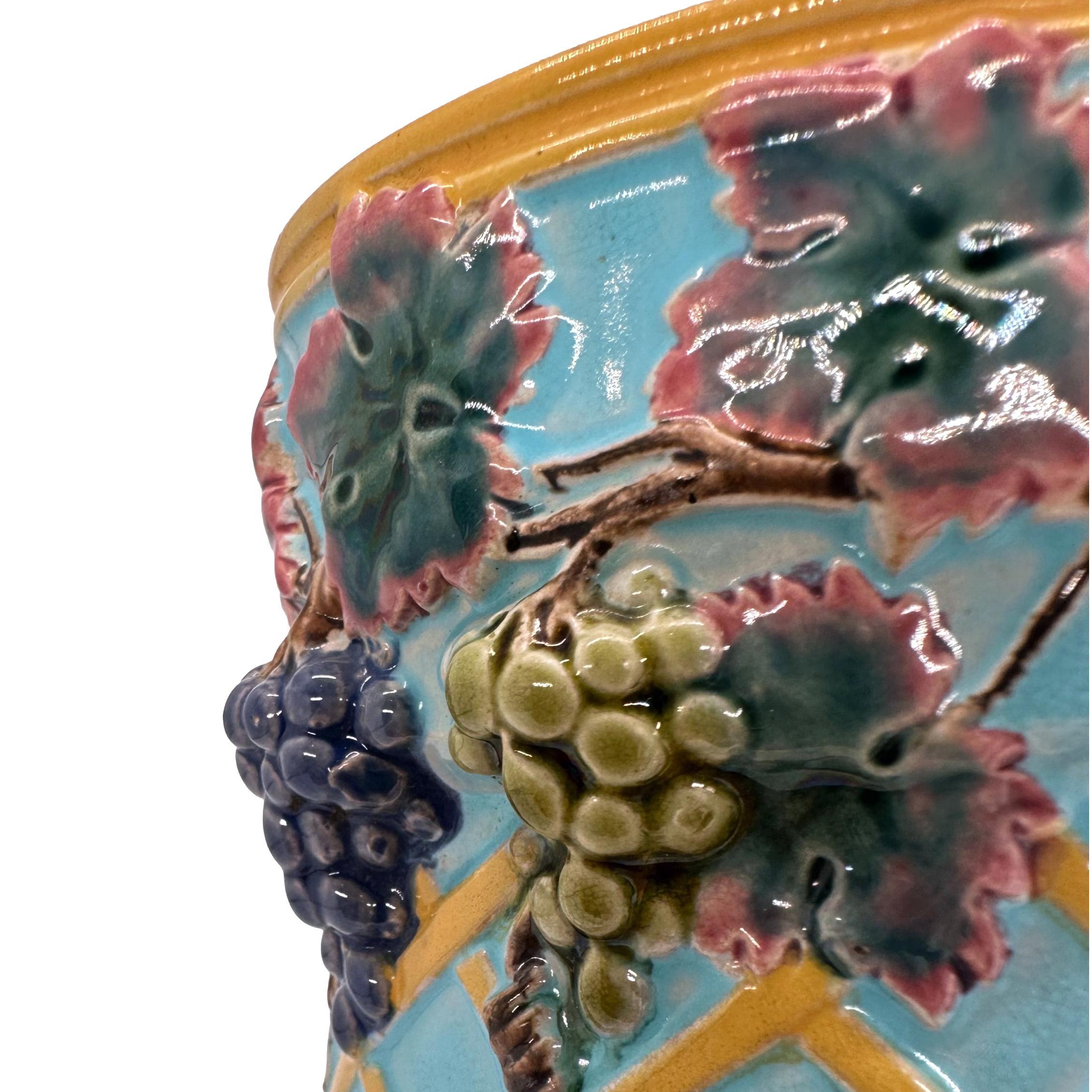 A BWM Majolica Jug Depicting 'The Fox and the Grapers' Aesop's Fable, ca. 1876 For Sale 4