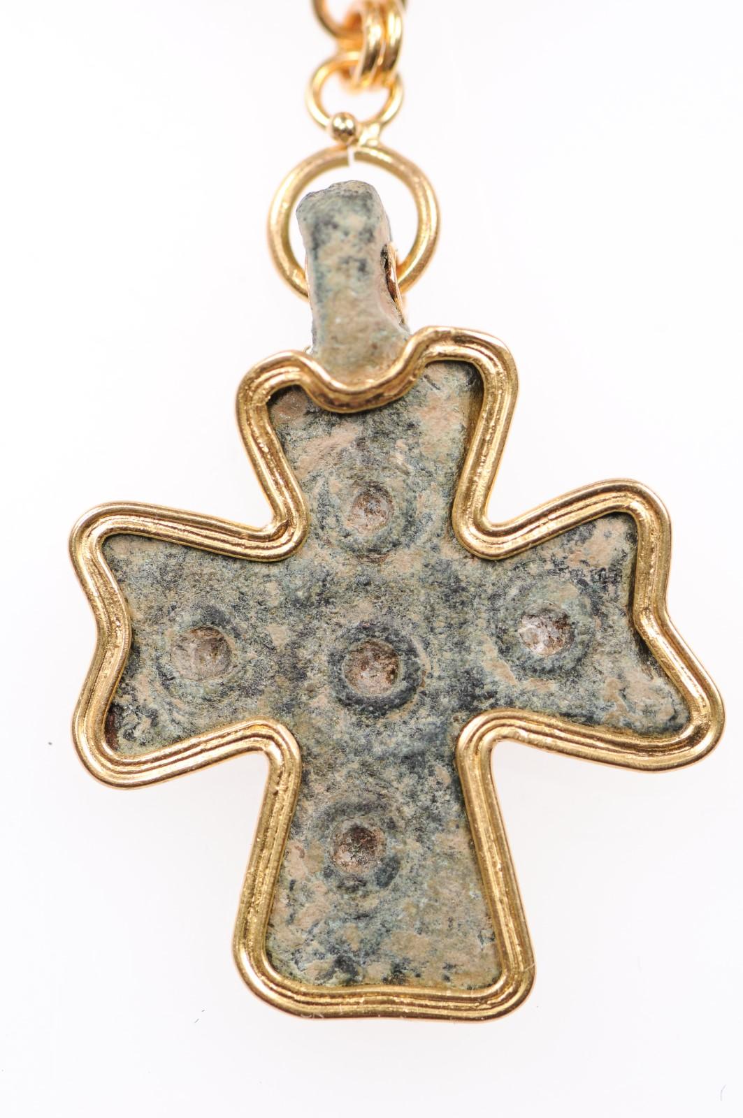 Byzantine Era Bronze Cross Artisan Set into a Beautiful 21-Karat Gold Pendant In Good Condition In Atlanta, GA