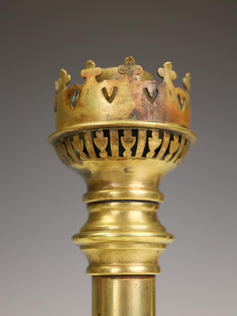 A C Paris Breveté Lampade a candela a molla in ottone, fine XIX secolo. in vendita 9