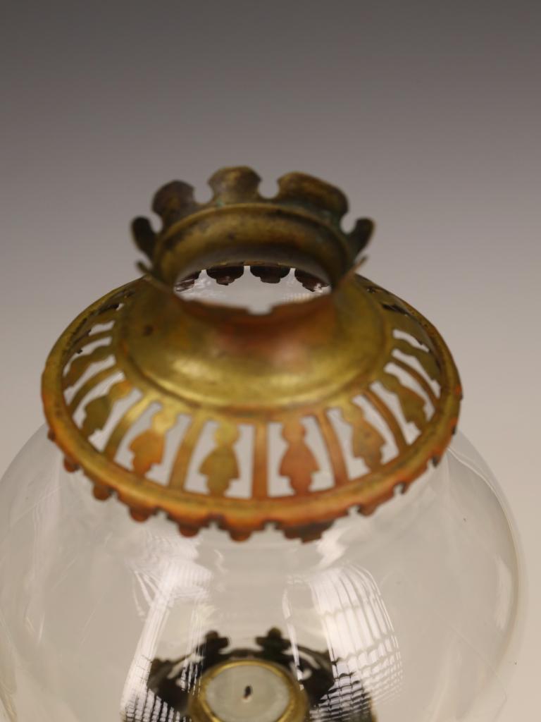A C Paris Breveté Lampade a candela a molla in ottone, fine XIX secolo. In condizioni buone in vendita a Lincoln, GB